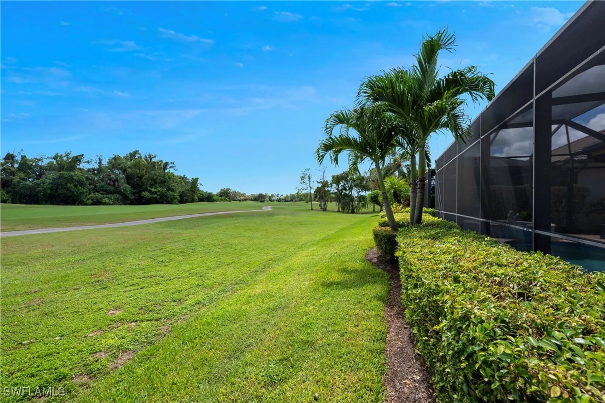 Property Slideshow image 2 of 18 | 6076 dogleg dr, Naples, FL, 34113