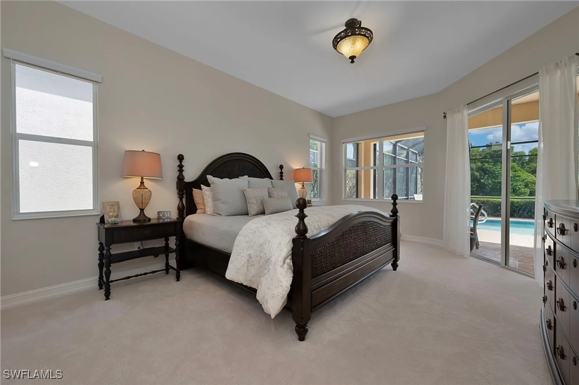 Property Slideshow image 8 of 18 | 6076 dogleg dr, Naples, FL, 34113