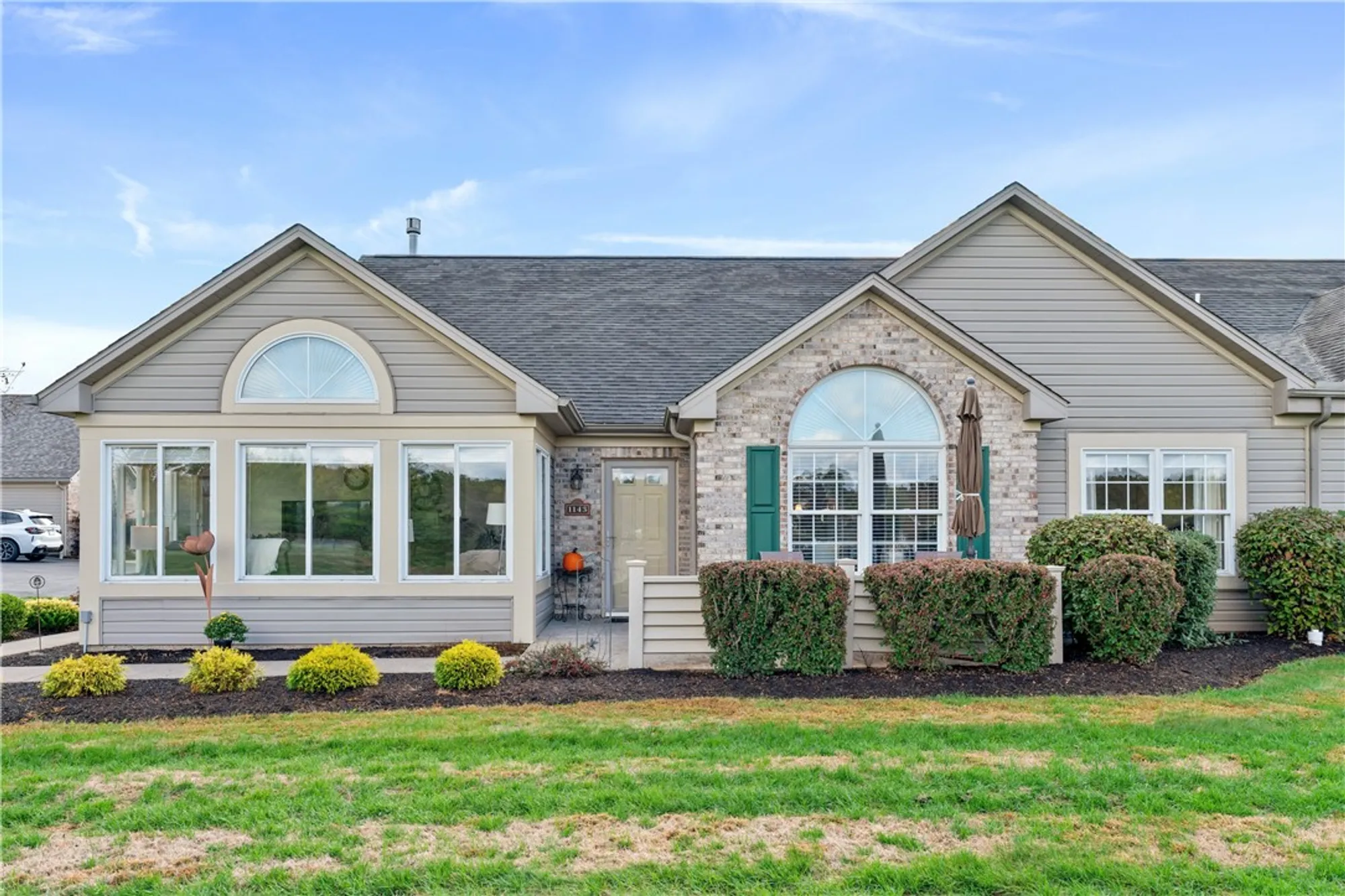 Property Slideshow image 1 of 35 | 1143 cobblestone ln, Valencia, PA, 16059