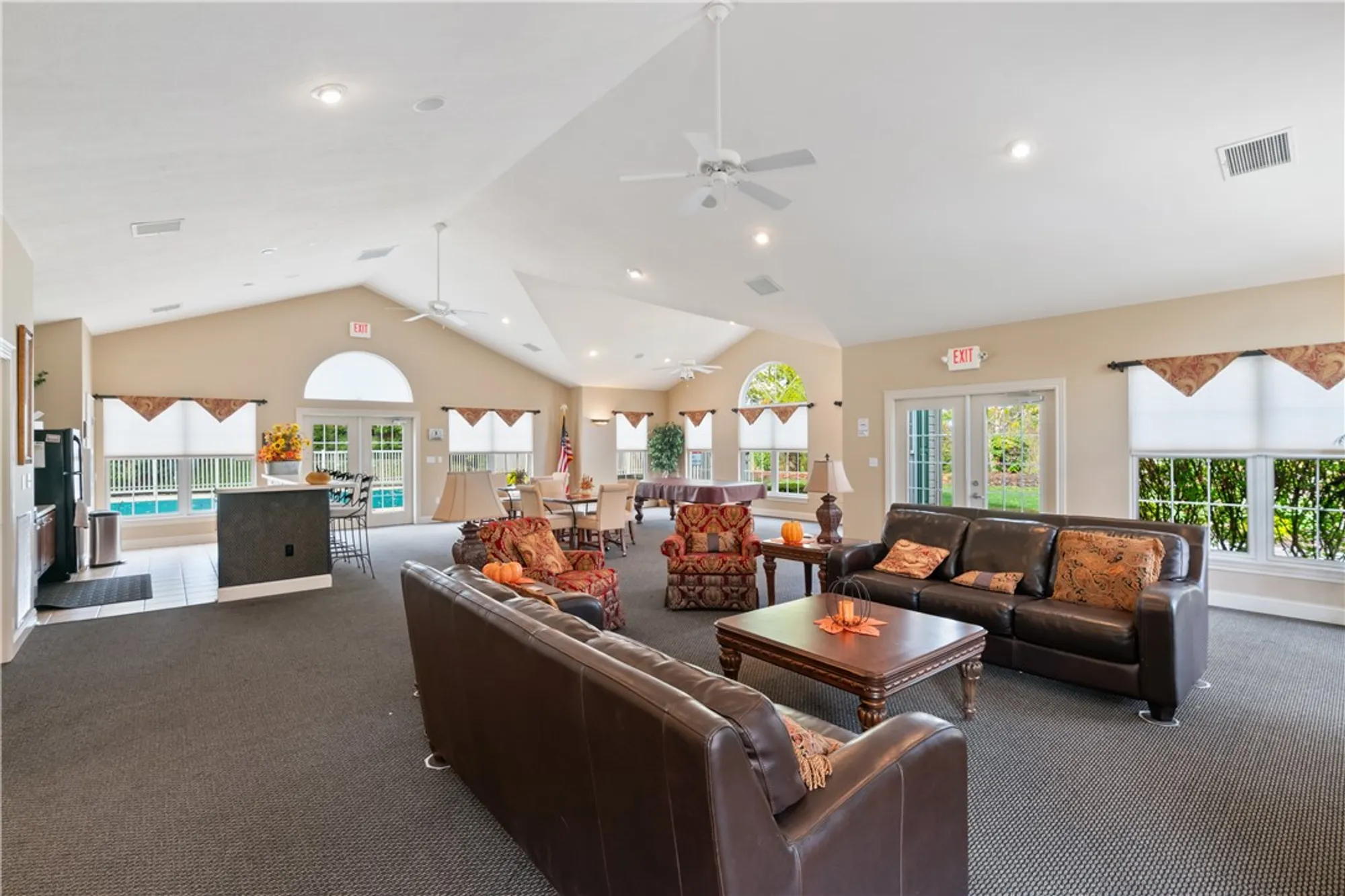 Property Slideshow image 31 of 35 | 1143 cobblestone ln, Valencia, PA, 16059