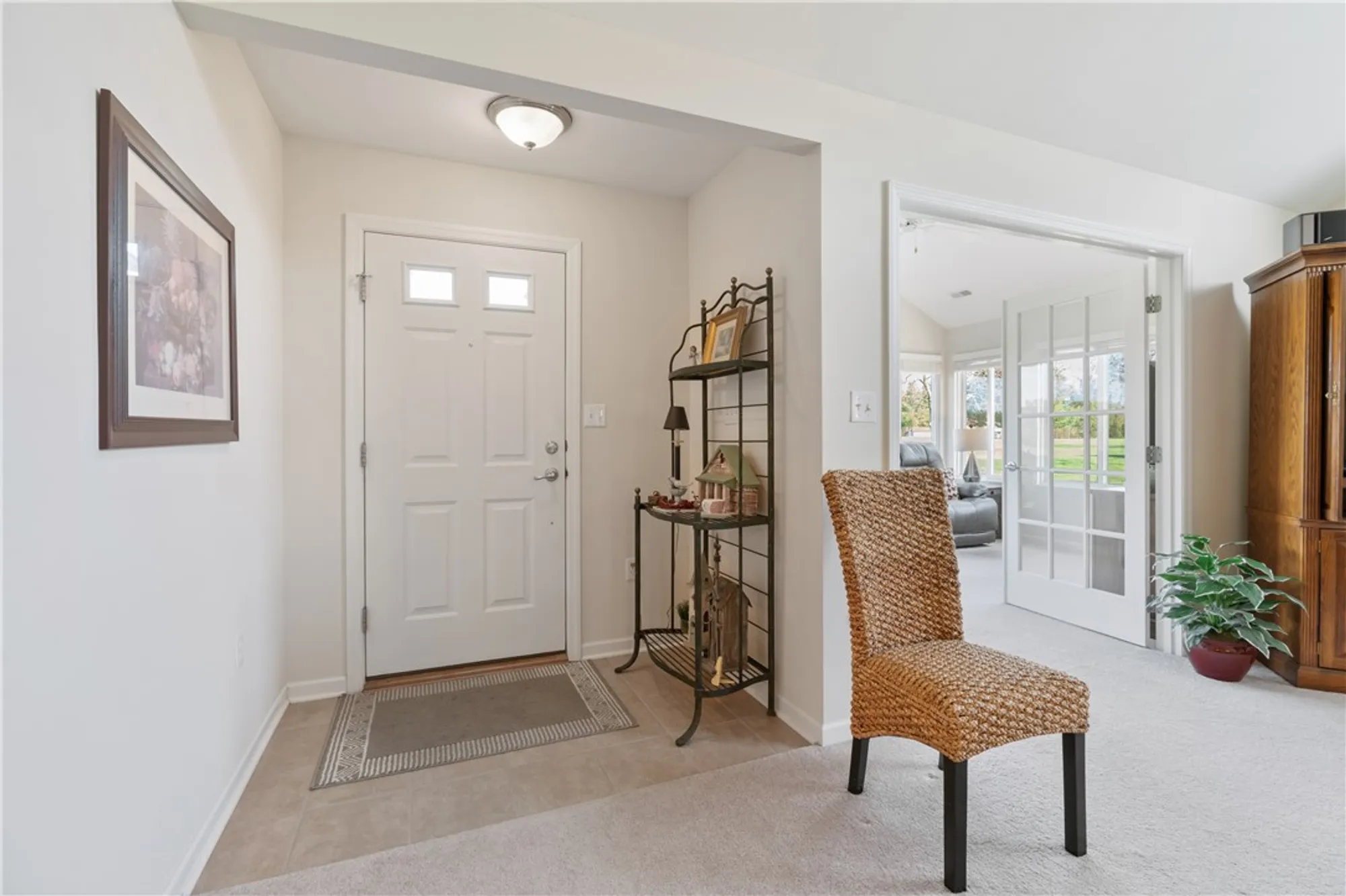 Property Slideshow image 9 of 35 | 1143 cobblestone ln, Valencia, PA, 16059