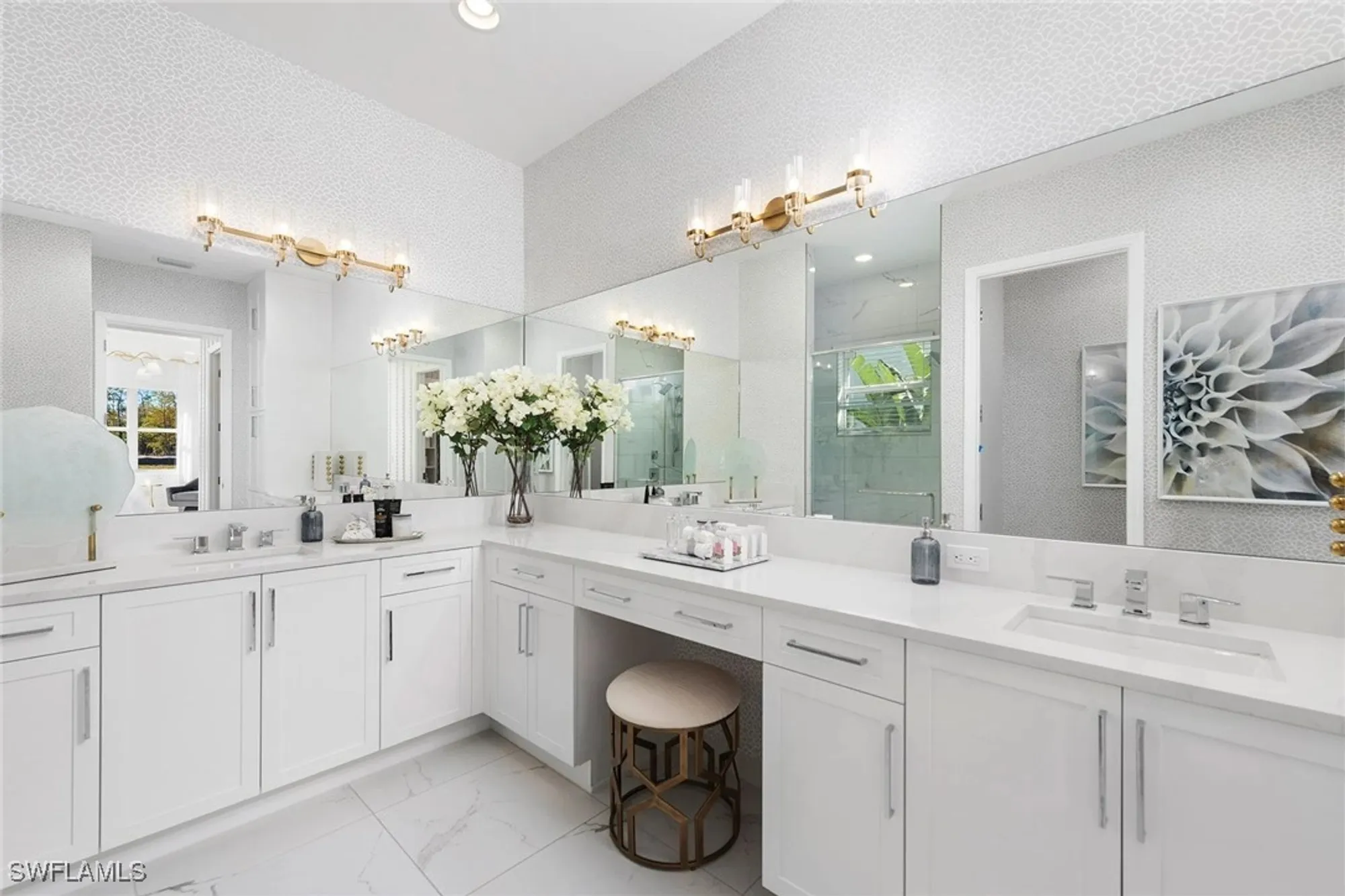 Property Slideshow image 6 of 7 | 2581 kingfisher dr, Naples, FL, 34112