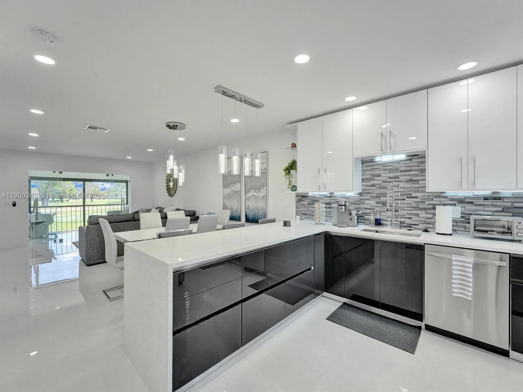 Property Slideshow image 1 of 55 | 21860 arriba real apt 4d, Boca Raton, FL, 33433