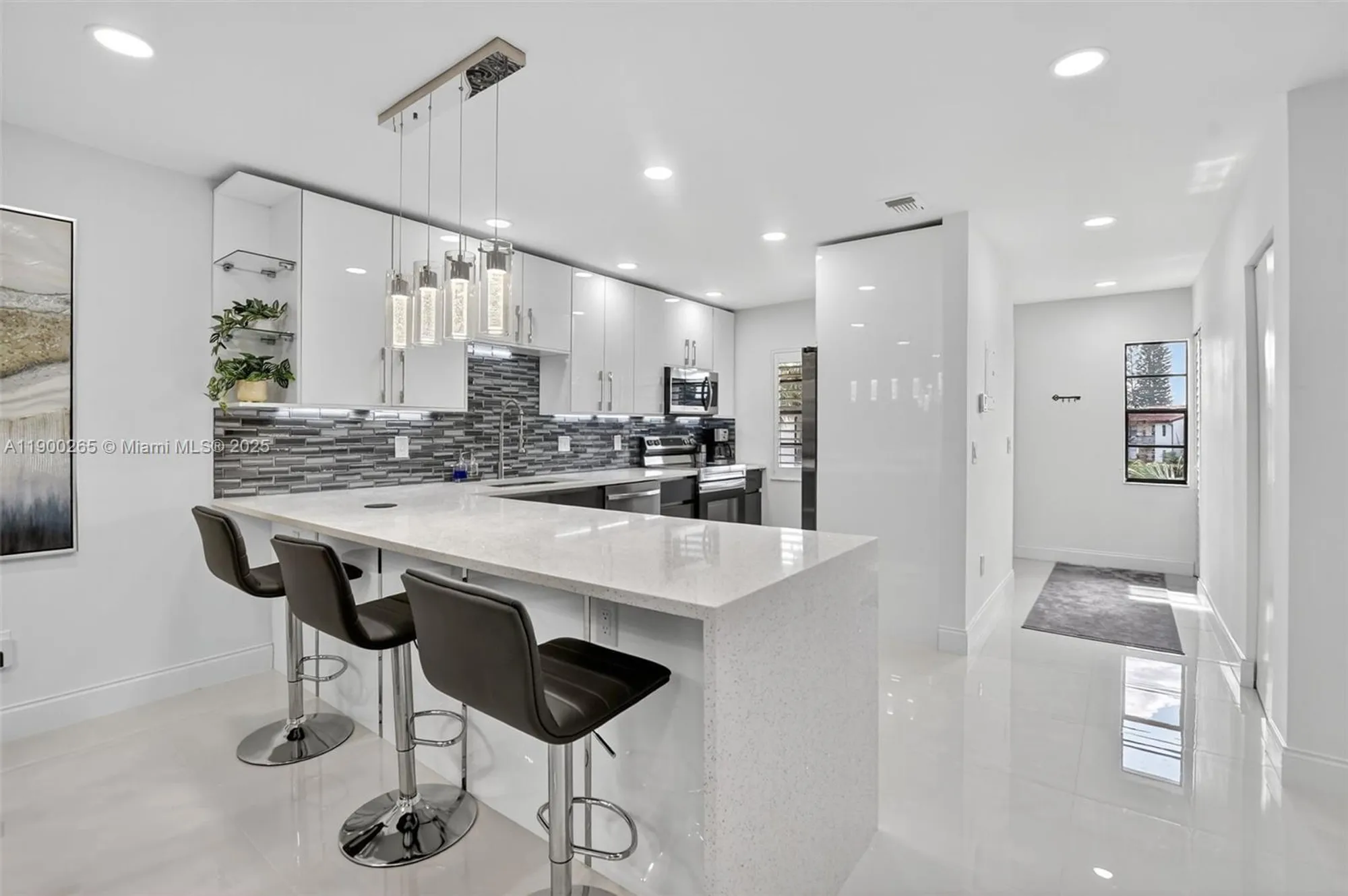 Property Slideshow image 6 of 55 | 21860 arriba real apt 4d, Boca Raton, FL, 33433