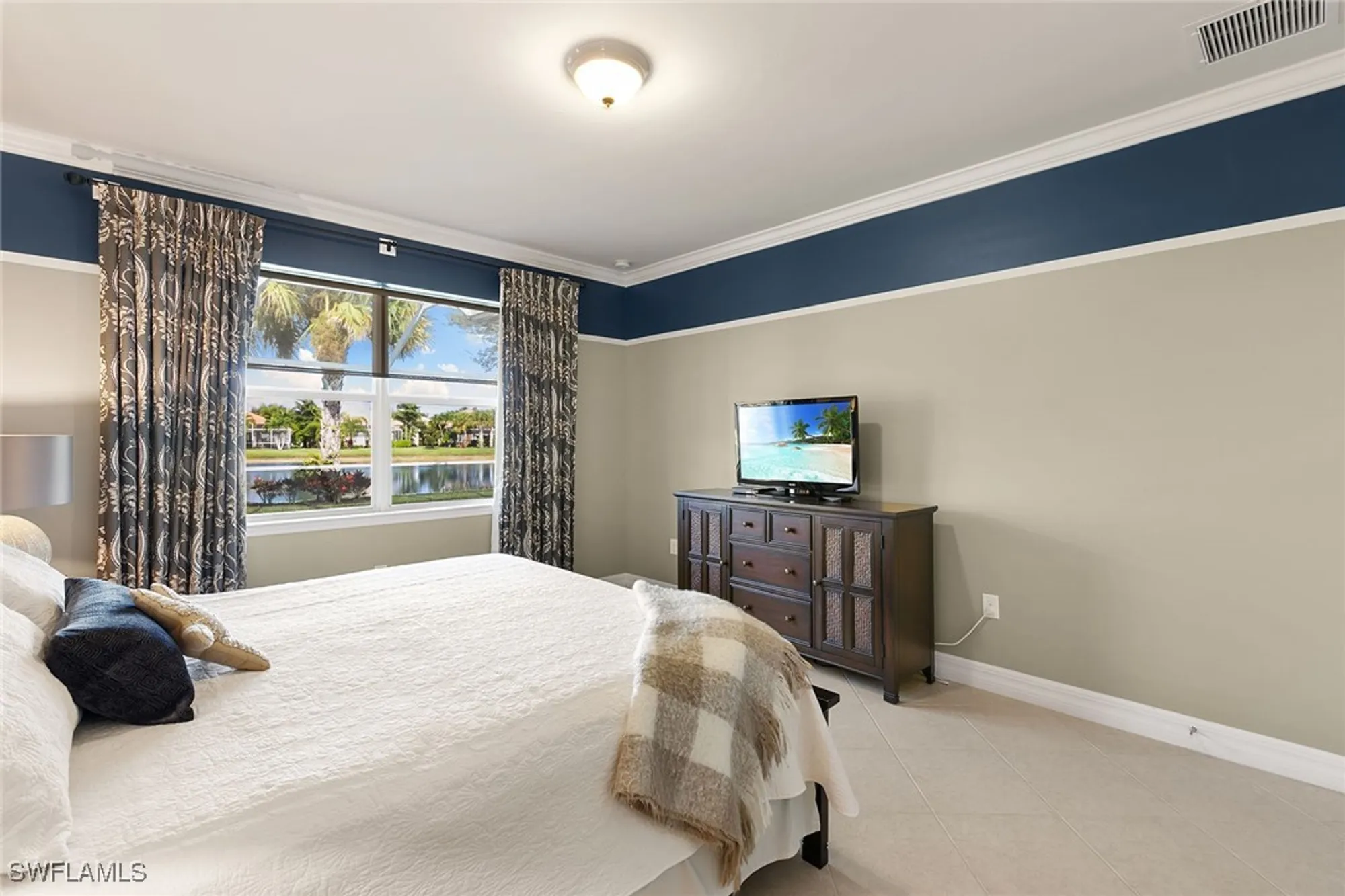 Property Slideshow image 17 of 50 | 8407 benelli ct, Naples, FL, 34114