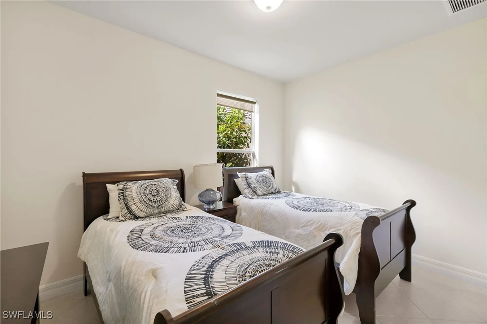 Property Slideshow image 22 of 50 | 8407 benelli ct, Naples, FL, 34114