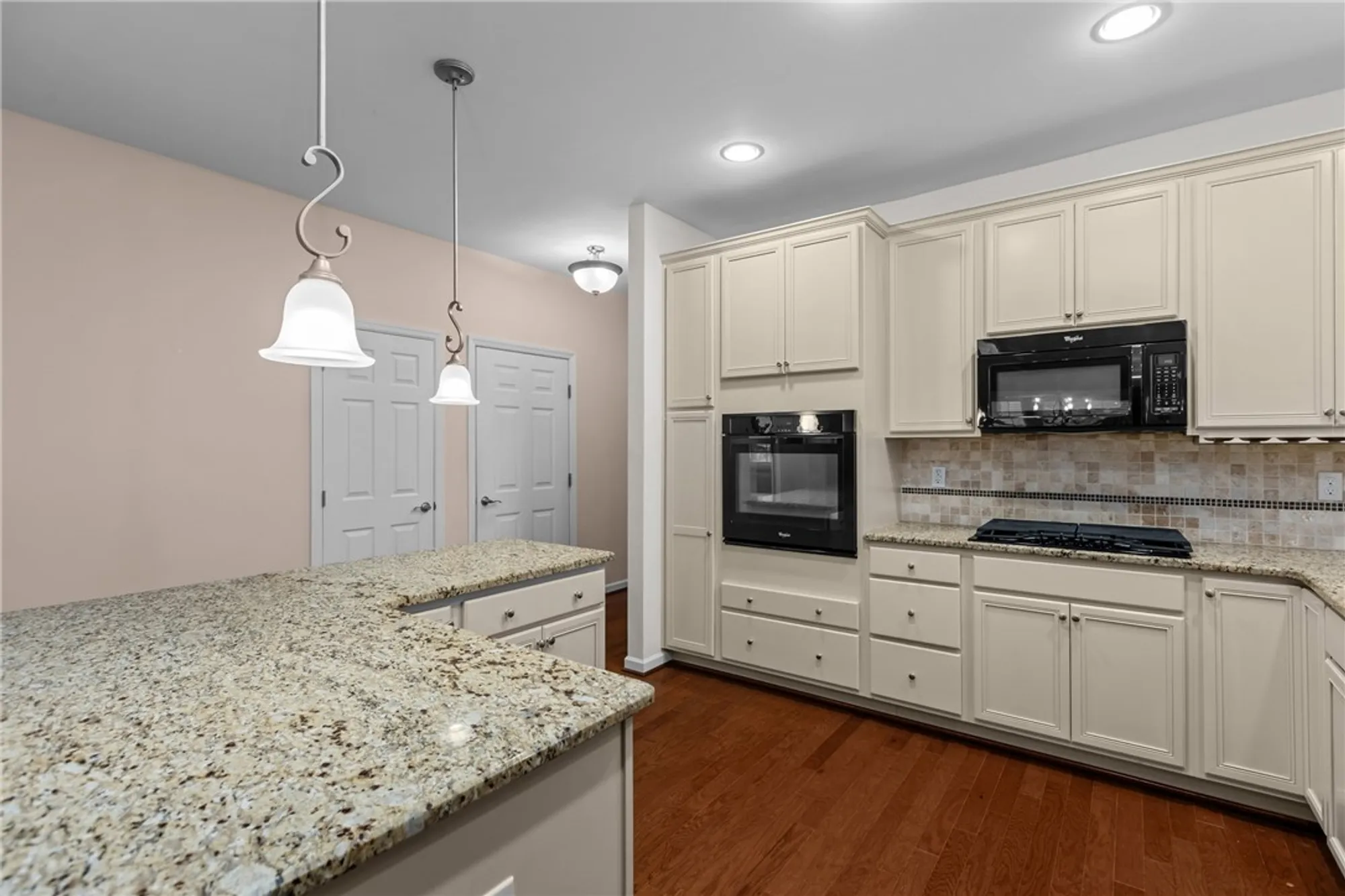 Property Slideshow image 10 of 36 | 110 old glory ln, Sewickley, PA, 15143