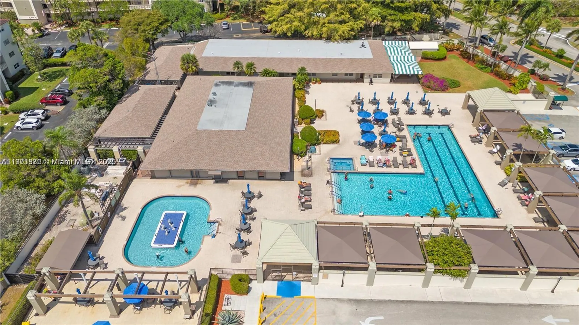 Property Slideshow image 34 of 38 | 1603 abaco dr k4, Coconut Creek, FL, 33066