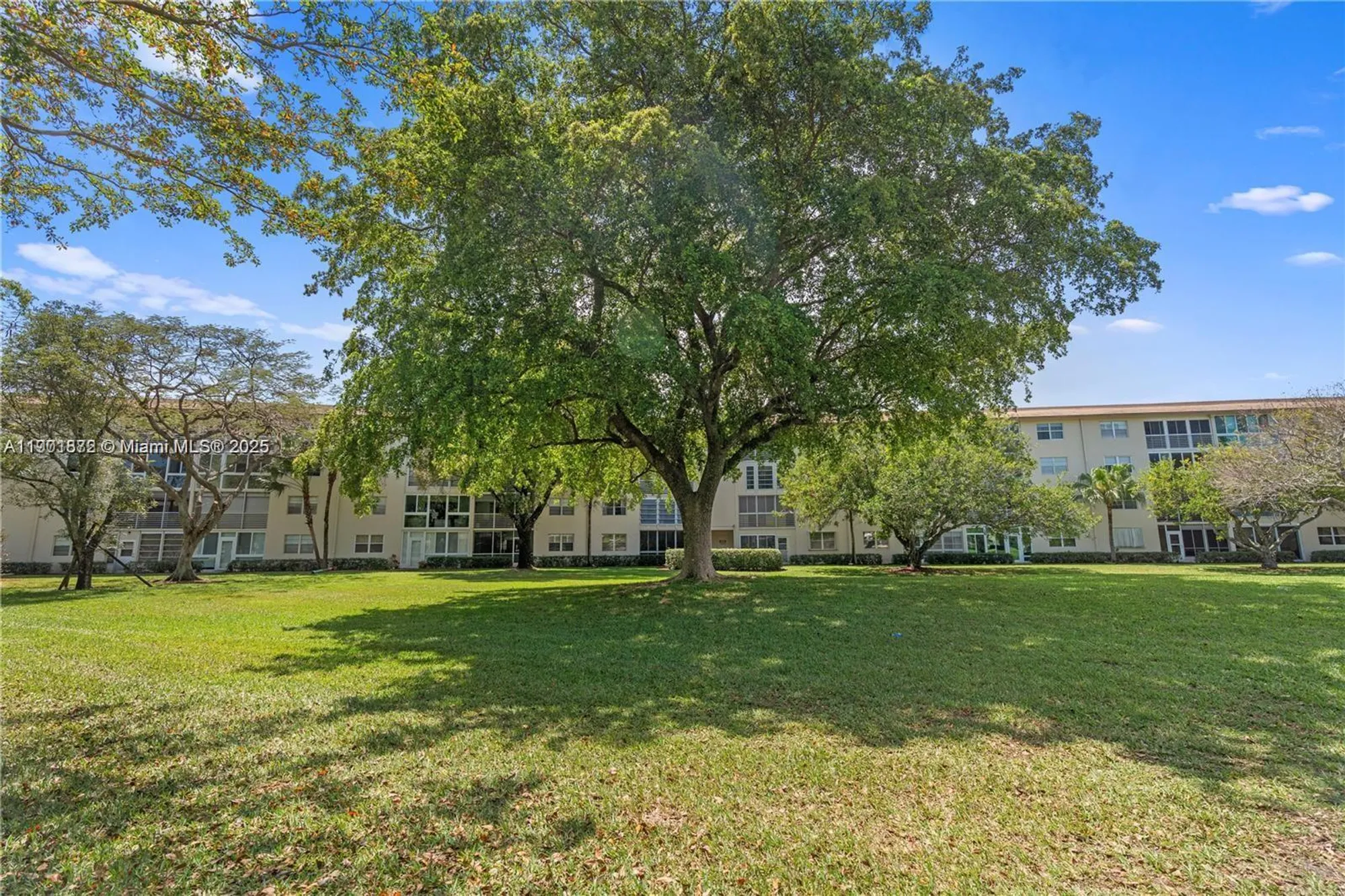 Property Slideshow image 31 of 38 | 1603 abaco dr k4, Coconut Creek, FL, 33066