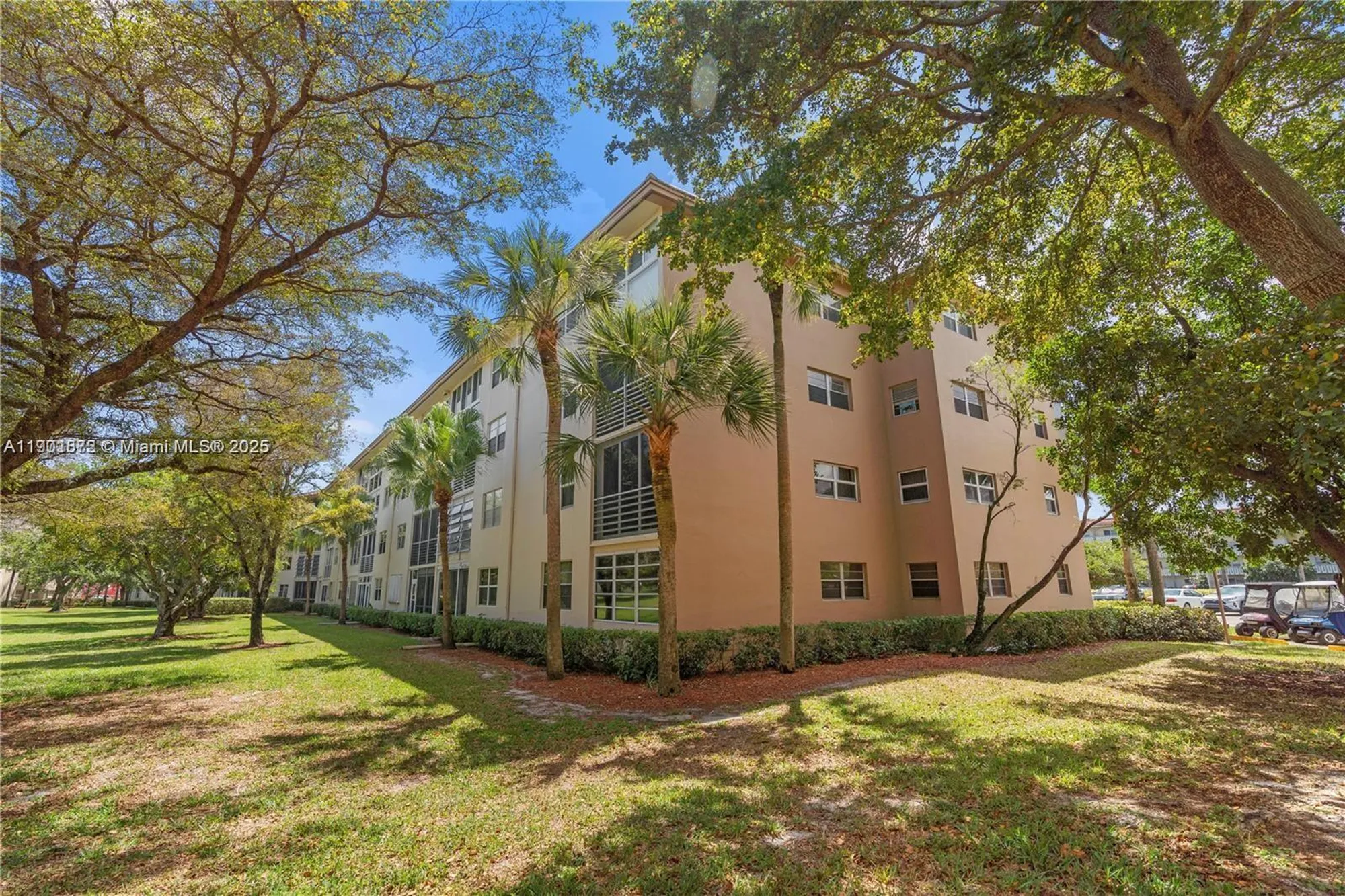 Property Slideshow image 32 of 38 | 1603 abaco dr k4, Coconut Creek, FL, 33066