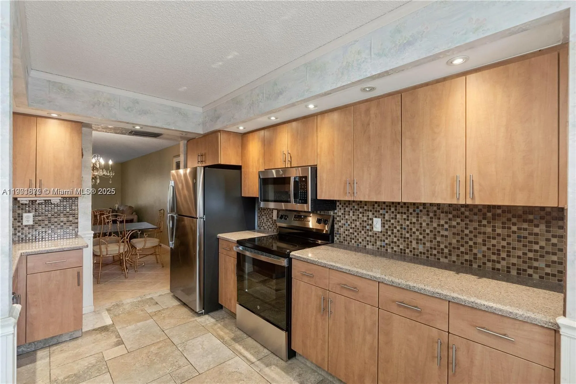 Property Slideshow image 7 of 38 | 1603 abaco dr k4, Coconut Creek, FL, 33066
