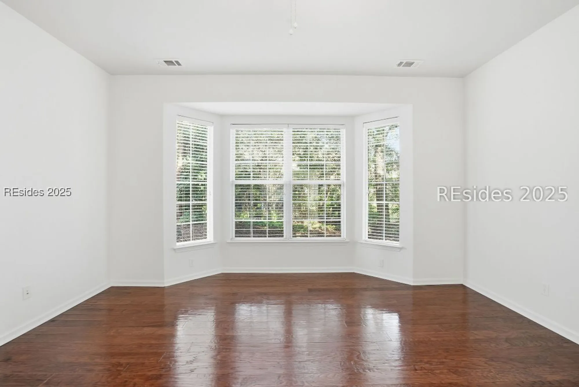 Property Slideshow image 16 of 44 | 11 seaford pl, Bluffton, SC, 29909