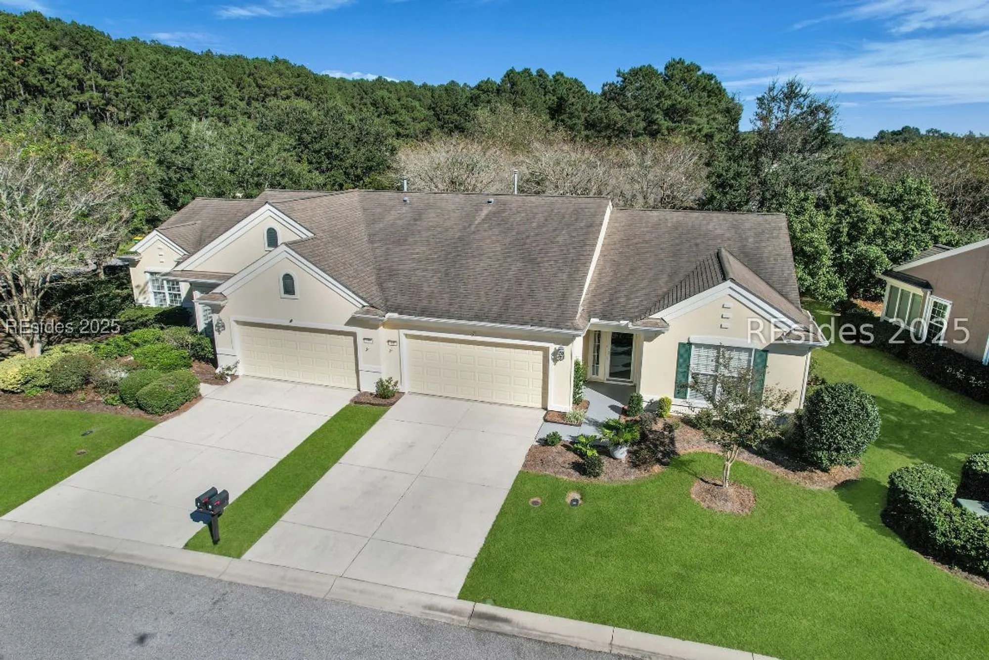 Property Slideshow image 32 of 44 | 11 seaford pl, Bluffton, SC, 29909