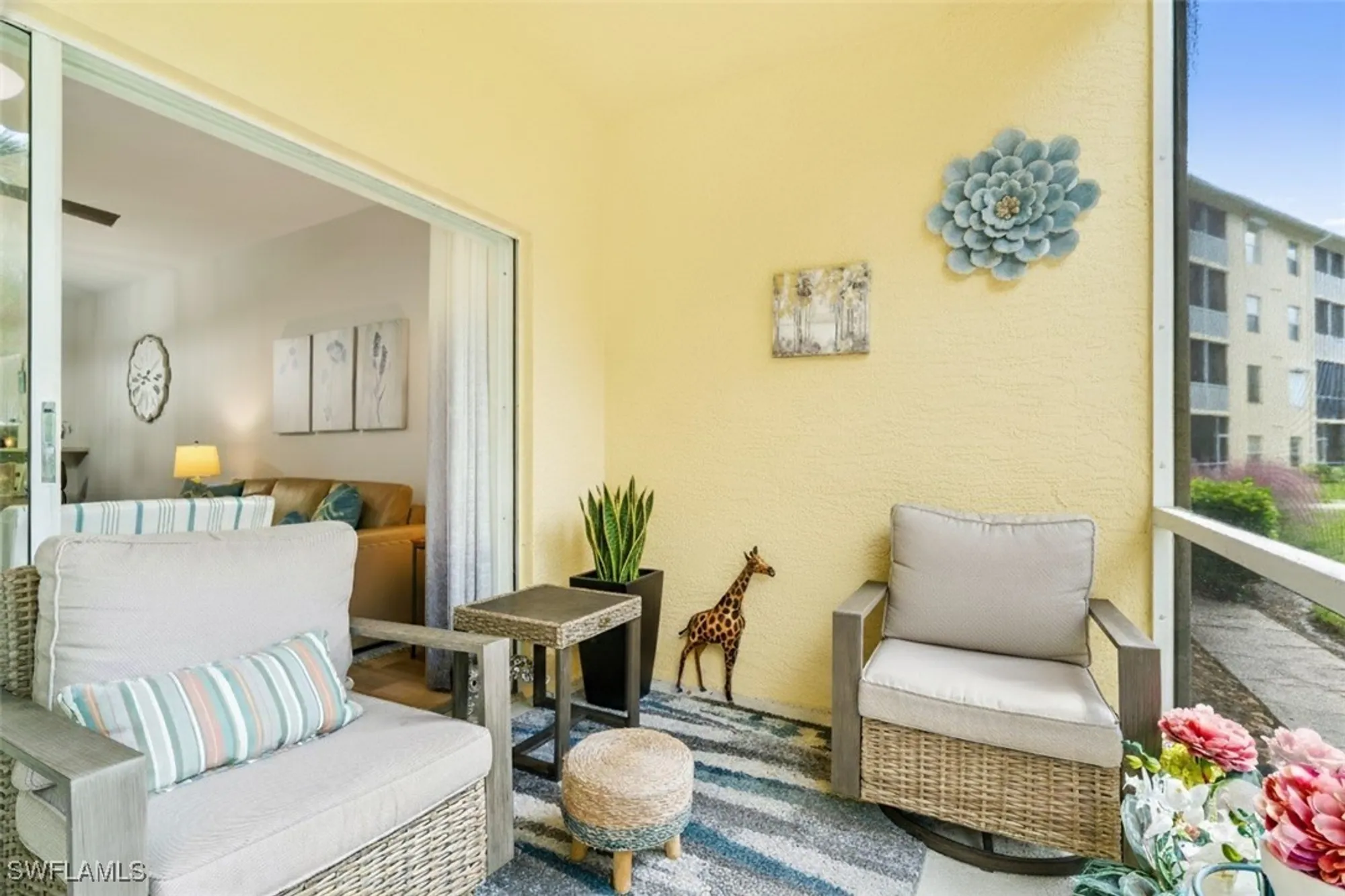Property Slideshow image 14 of 19 | 9165 celeste dr # 3-102, Naples, FL, 34113