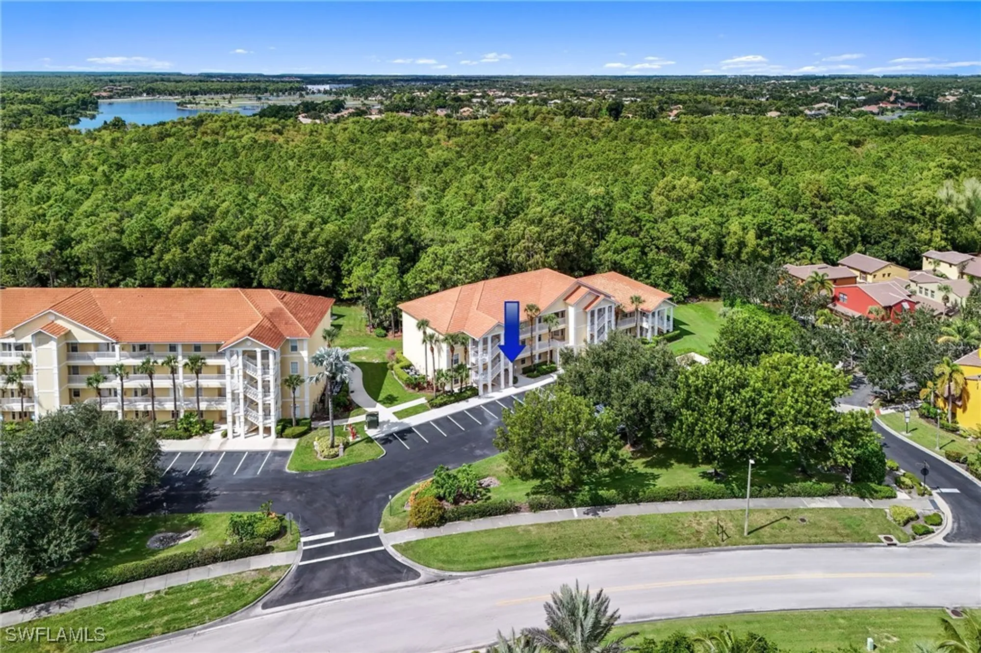 Property Slideshow image 17 of 19 | 9165 celeste dr # 3-102, Naples, FL, 34113