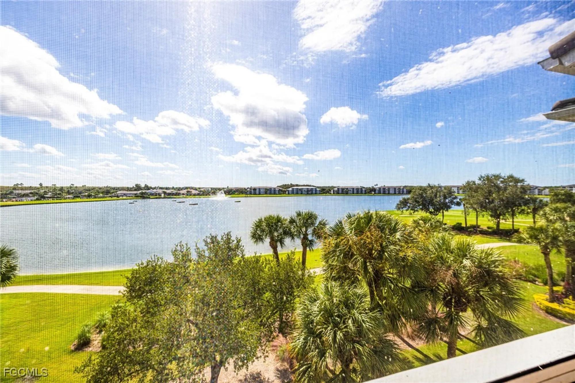 Property Slideshow image 1 of 50 | 8086 queen palm ln 341, Fort Myers, FL, 33966