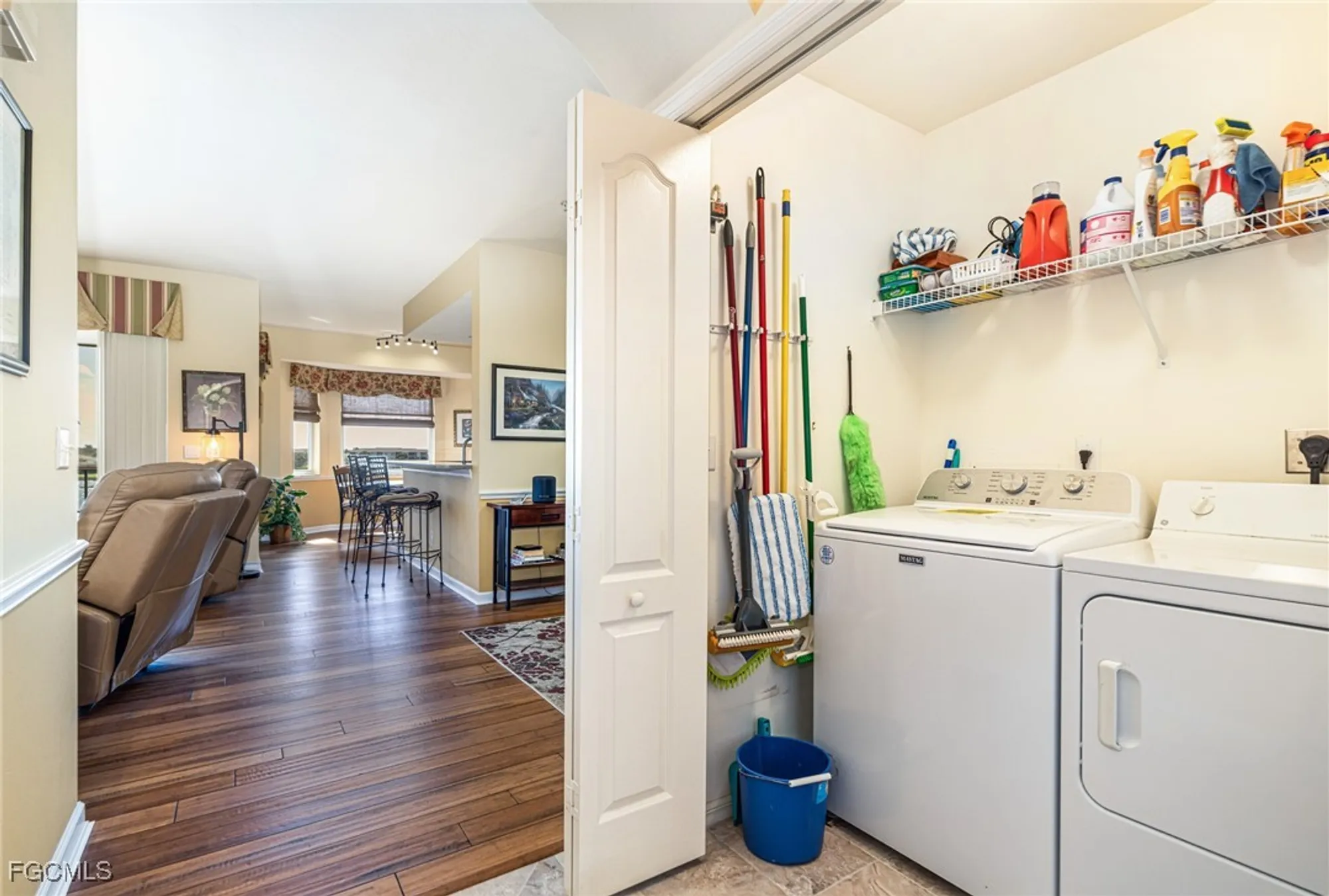 Property Slideshow image 29 of 50 | 8086 queen palm ln 341, Fort Myers, FL, 33966