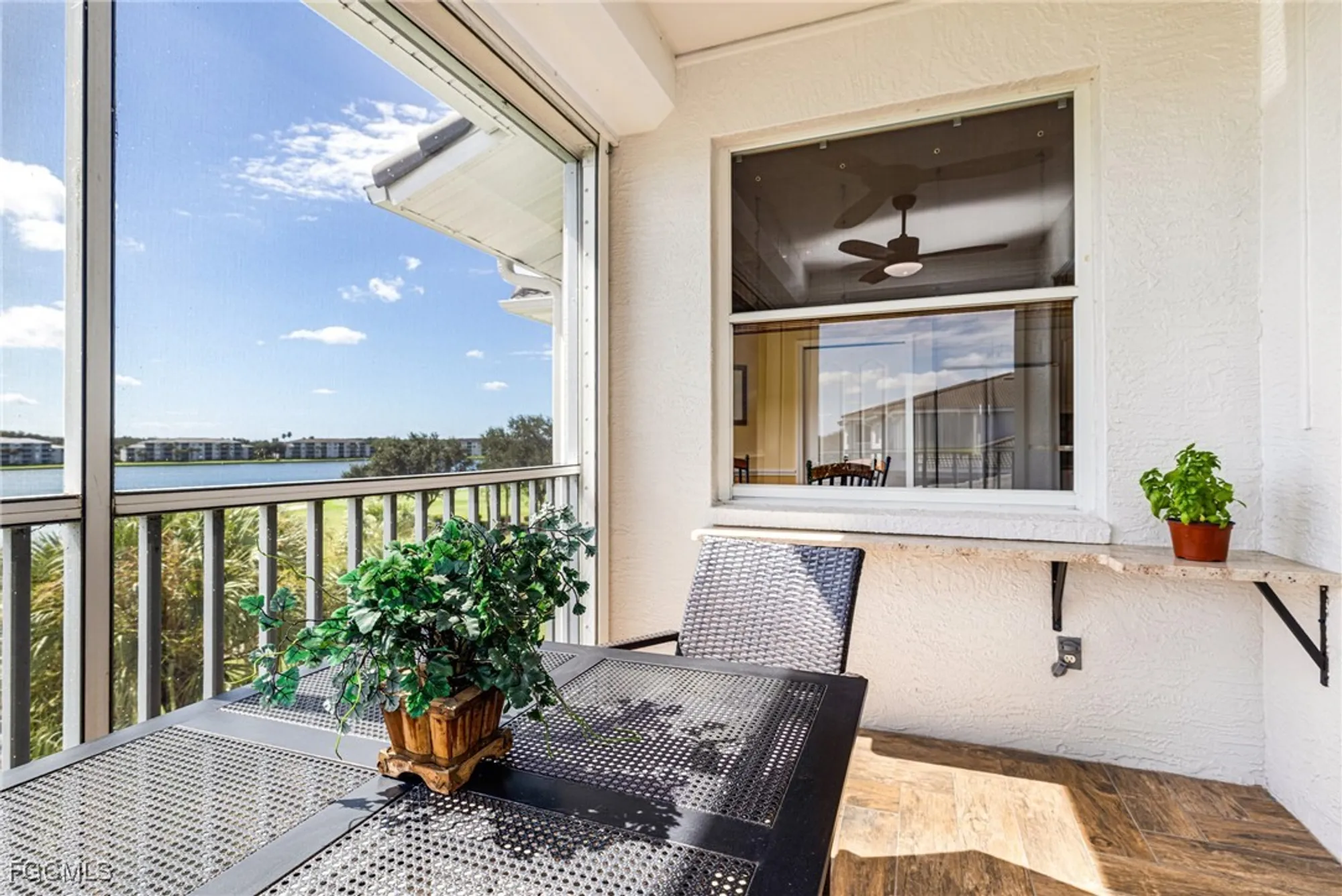 Property Slideshow image 32 of 50 | 8086 queen palm ln 341, Fort Myers, FL, 33966