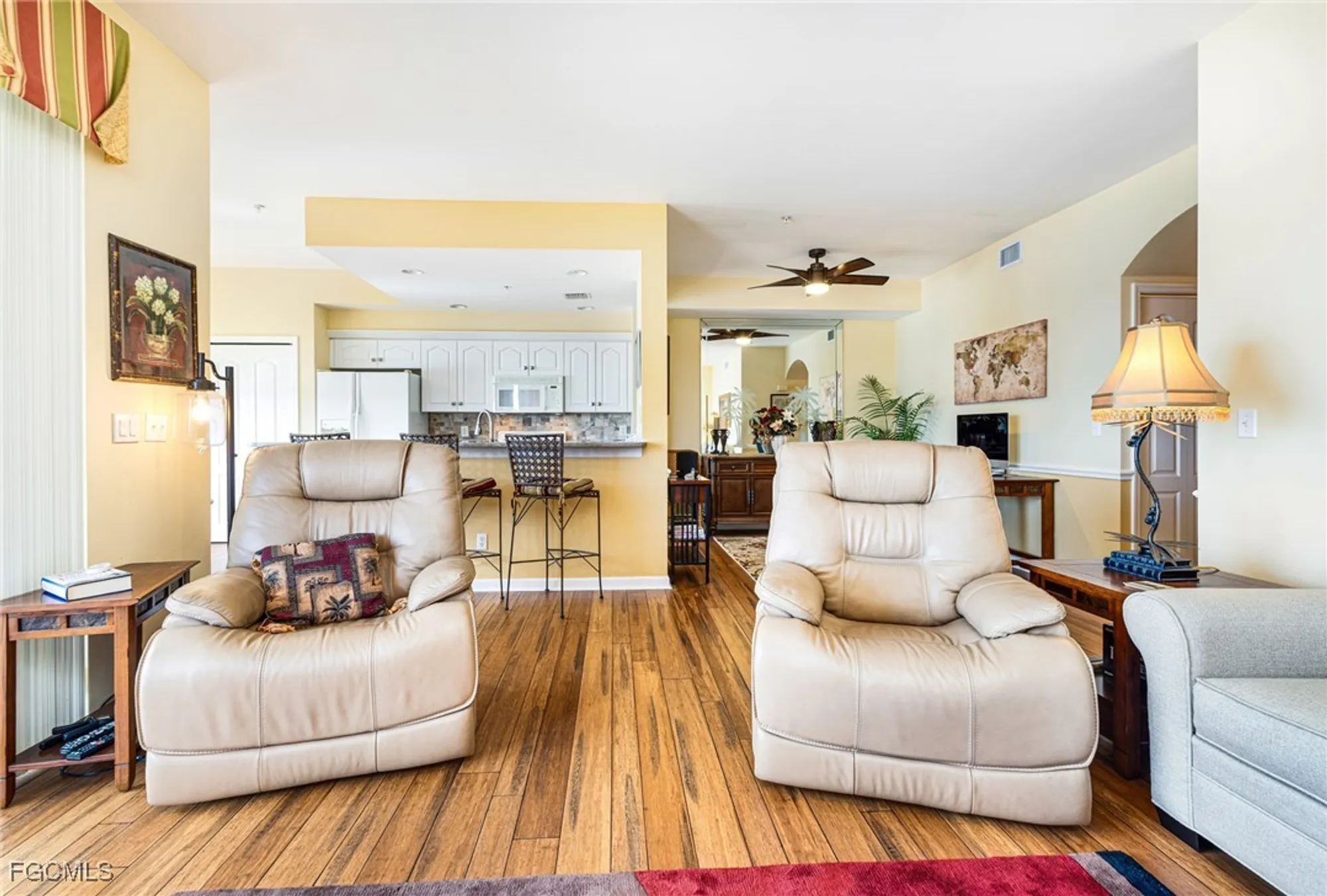 Property Slideshow image 7 of 50 | 8086 queen palm ln 341, Fort Myers, FL, 33966
