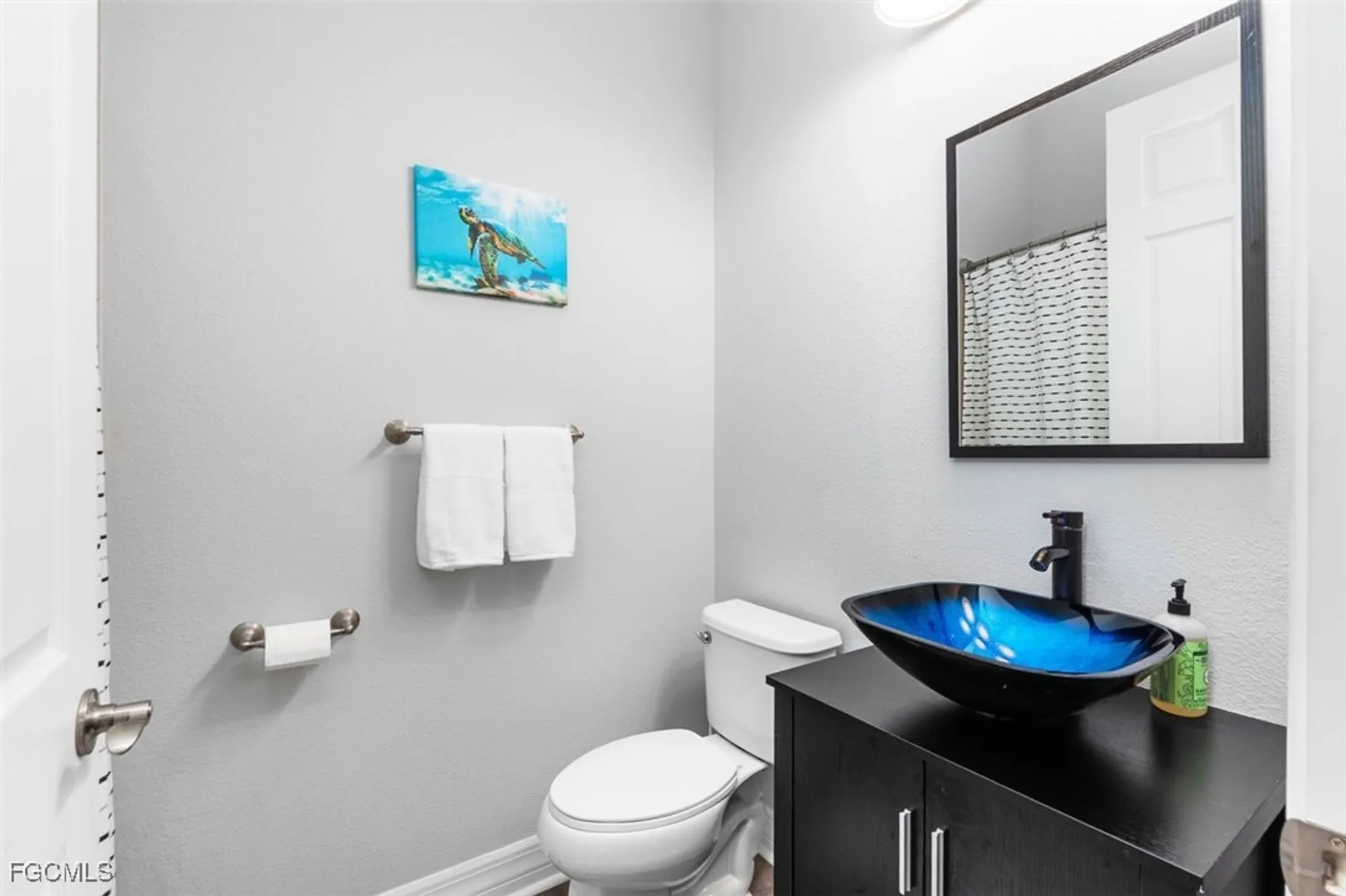 Property Slideshow image 25 of 49 | 2999 willow ridge ct, Fort Myers, FL, 33905