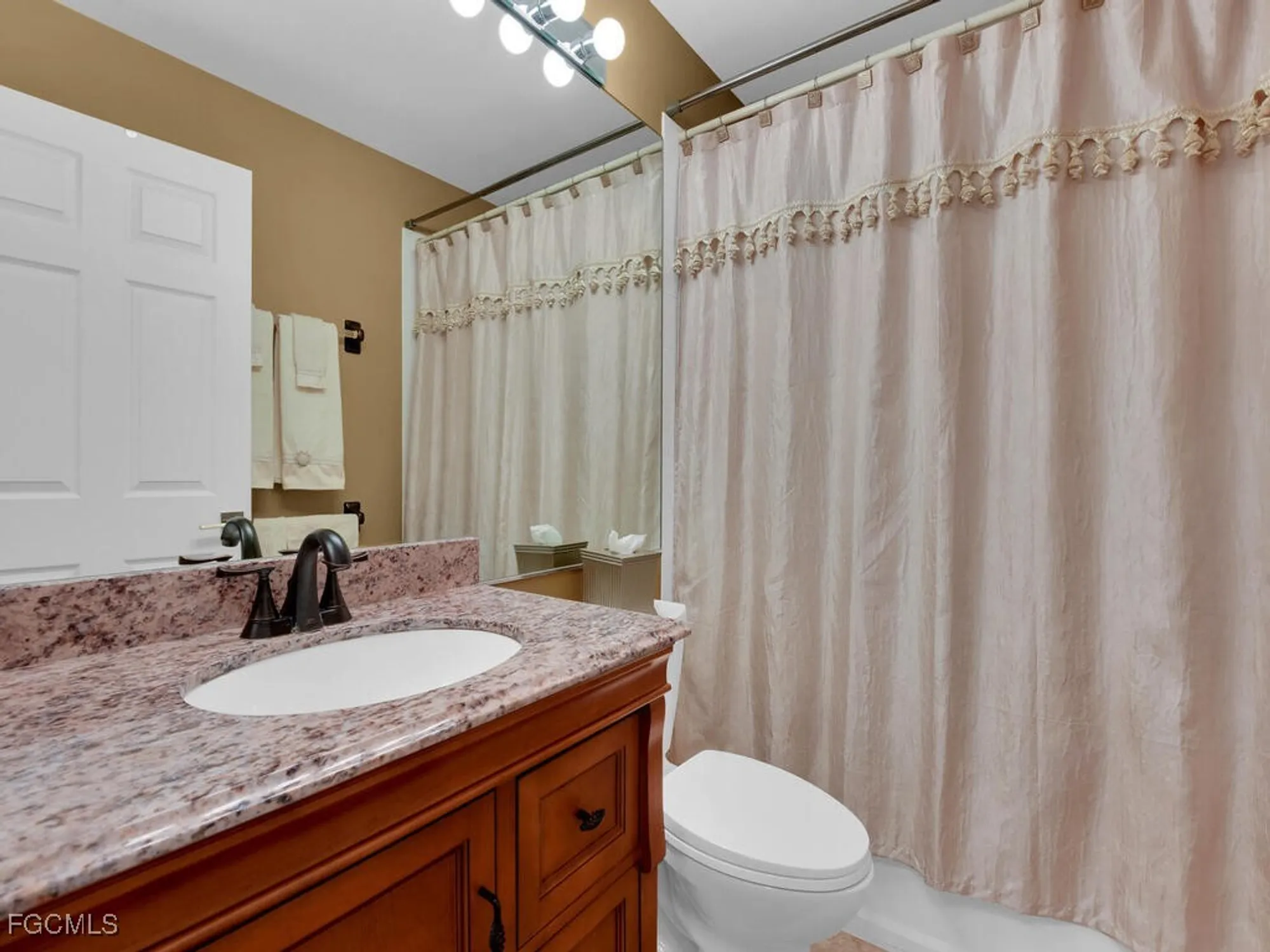 Property Slideshow image 27 of 50 | 9216 independence way, Fort Myers, FL, 33913