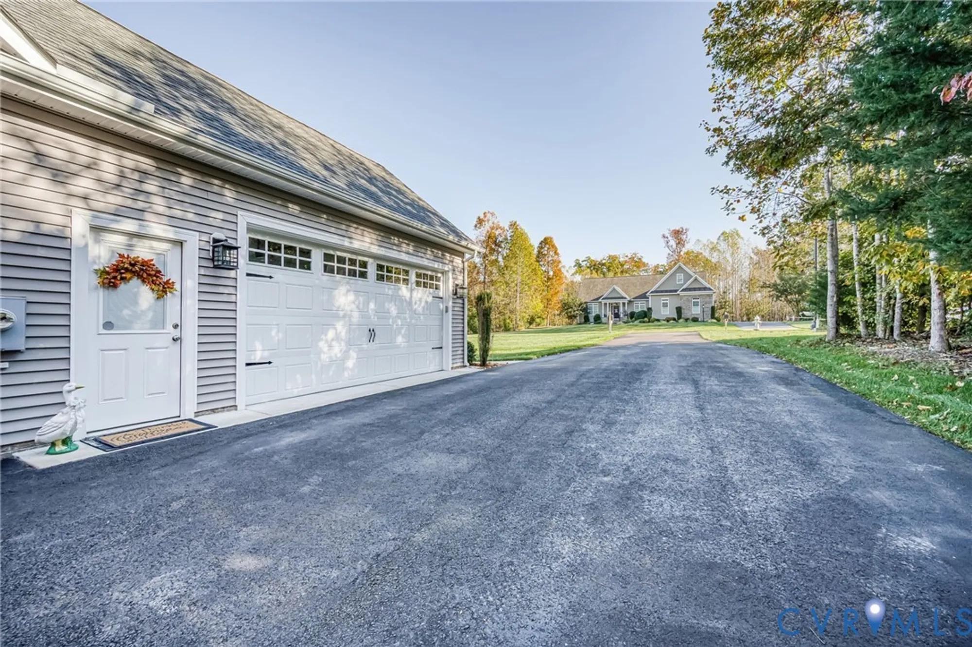 Property Slideshow image 4 of 50 | 8113 lake margaret ter, Chesterfield, VA, 23838