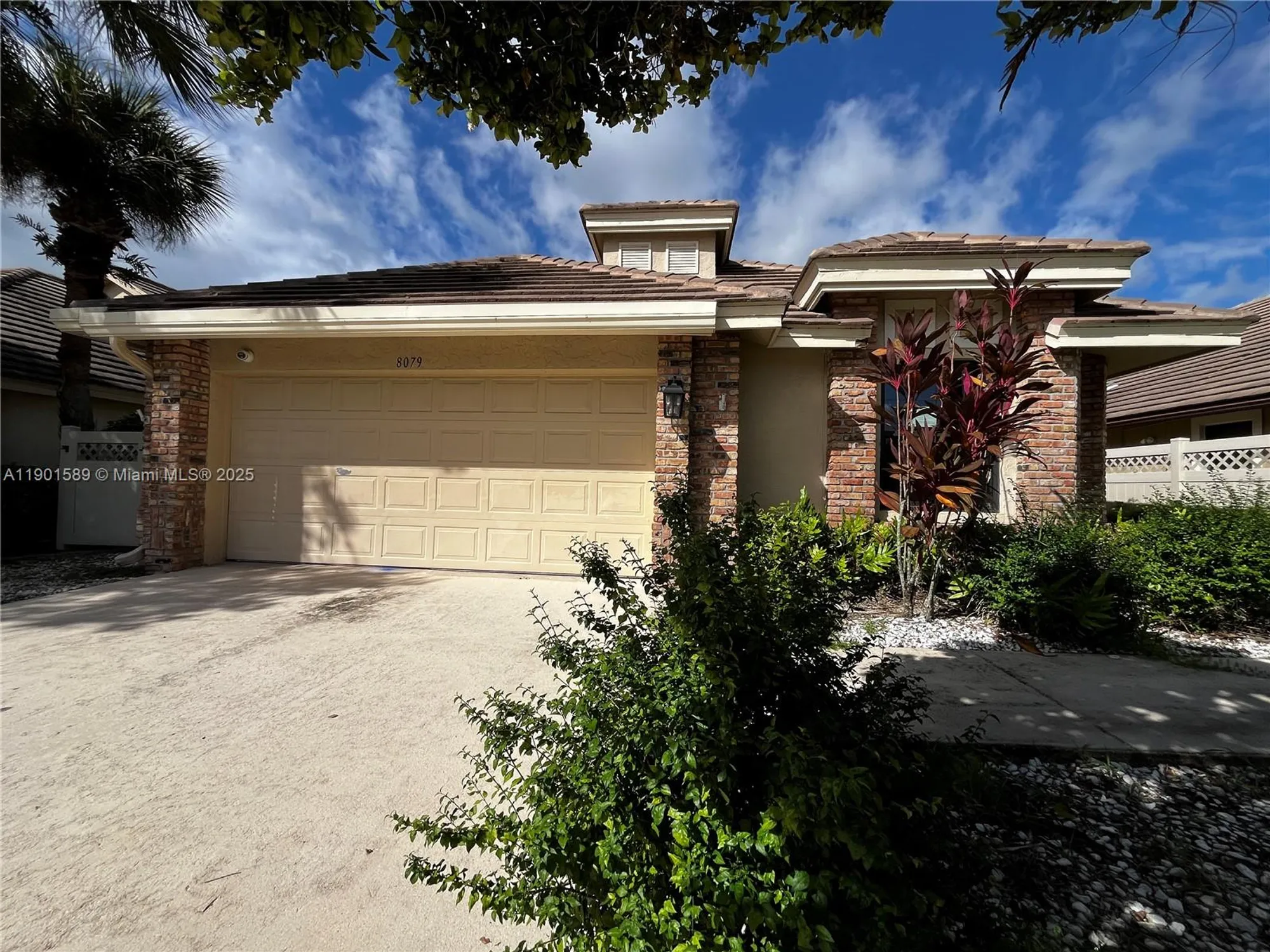 Property Slideshow image 27 of 30 | 8079 popash ct, Boynton Beach, FL, 33472