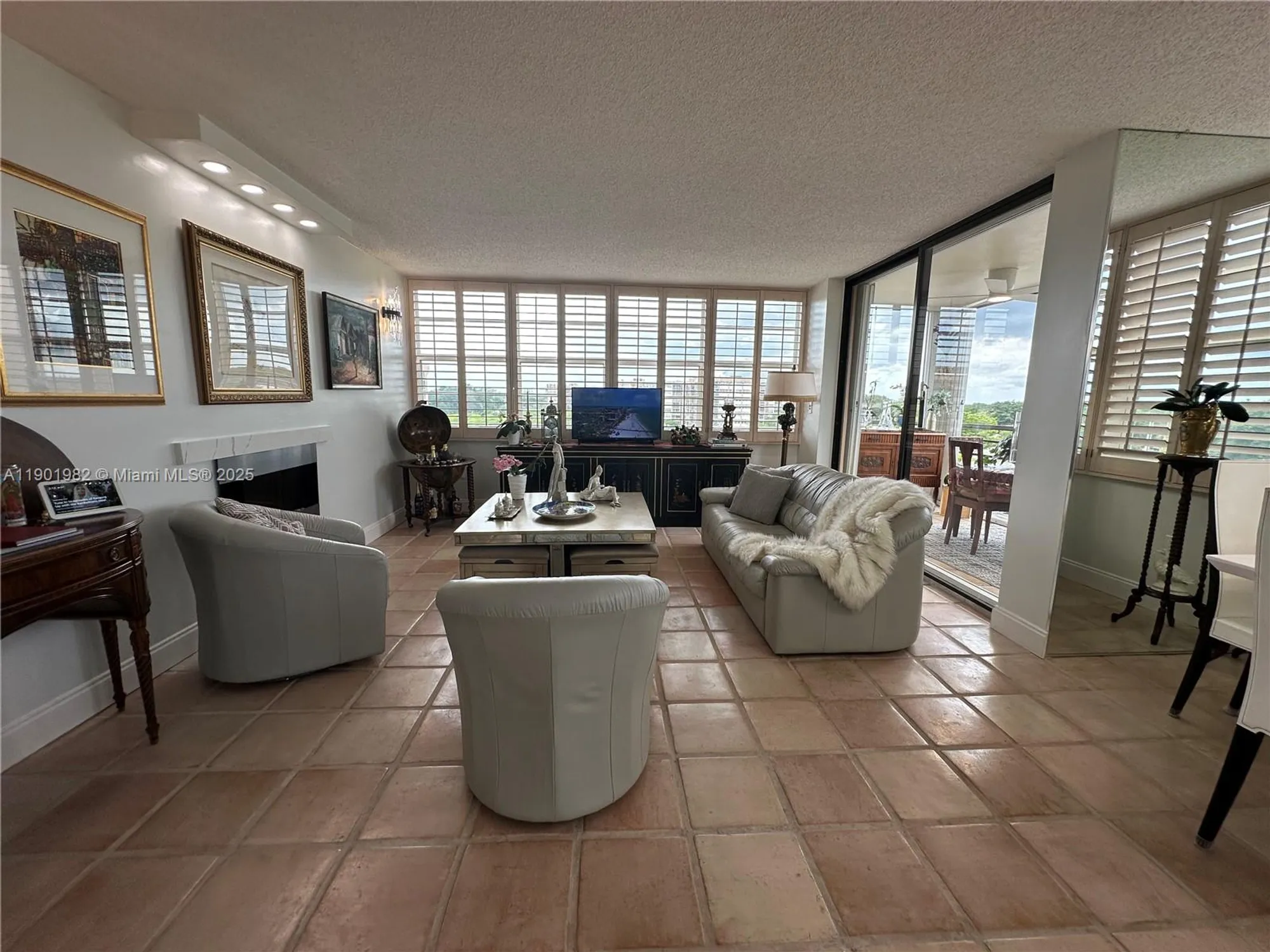 Property Slideshow image 1 of 19 | 1200 saint charles pl 618, Pembroke Pines, FL, 33026