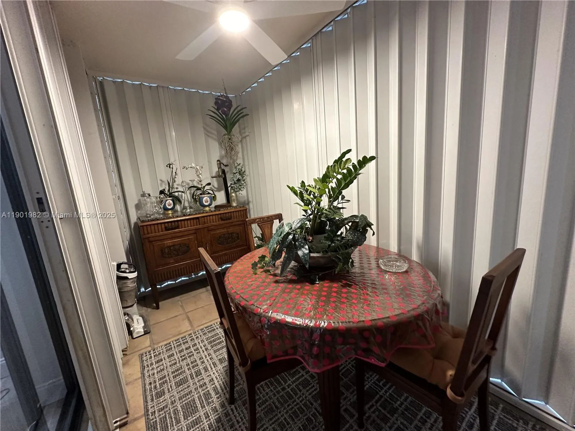 Property Slideshow image 10 of 19 | 1200 saint charles pl 618, Pembroke Pines, FL, 33026