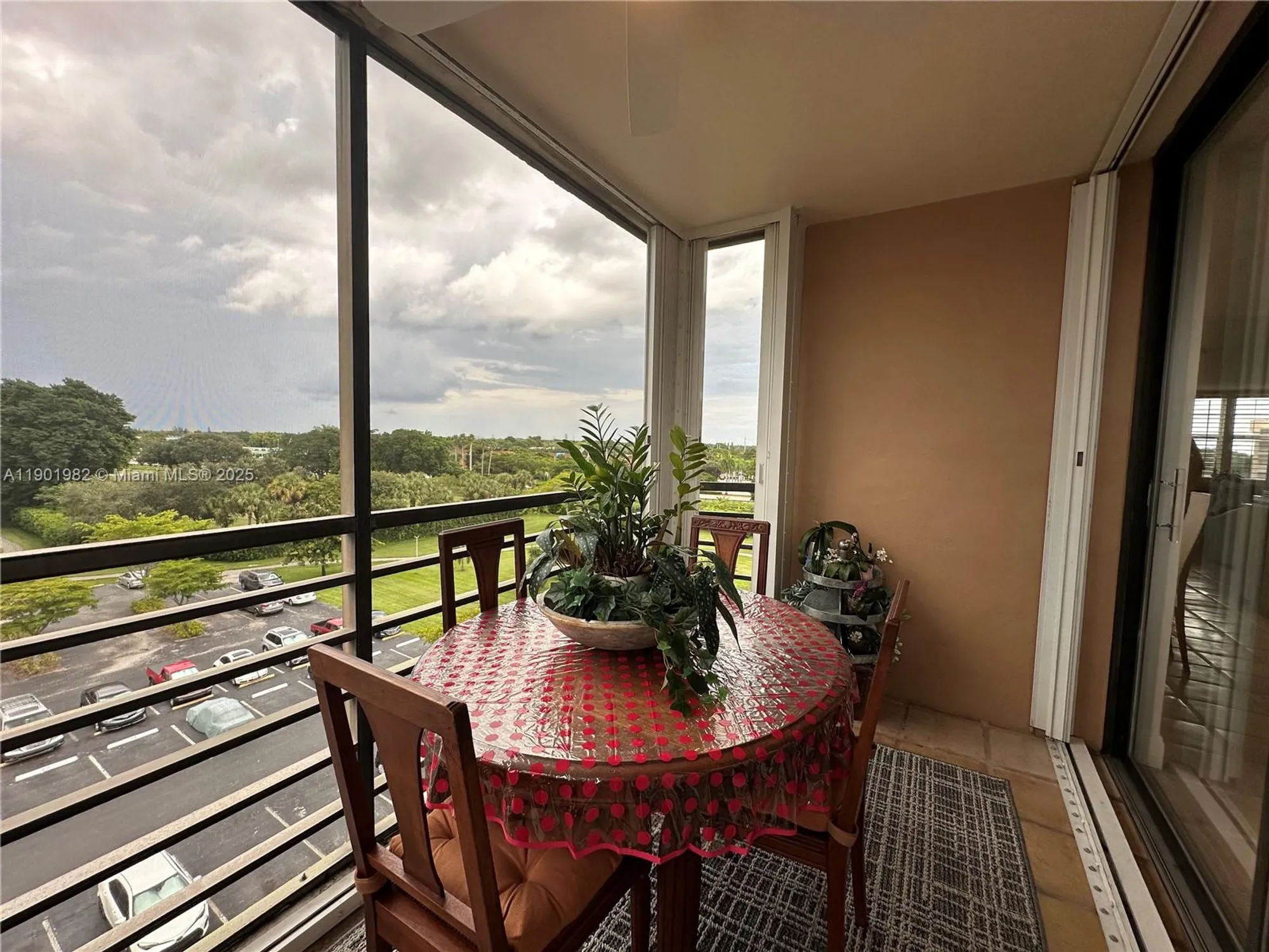 Property Slideshow image 8 of 19 | 1200 saint charles pl 618, Pembroke Pines, FL, 33026