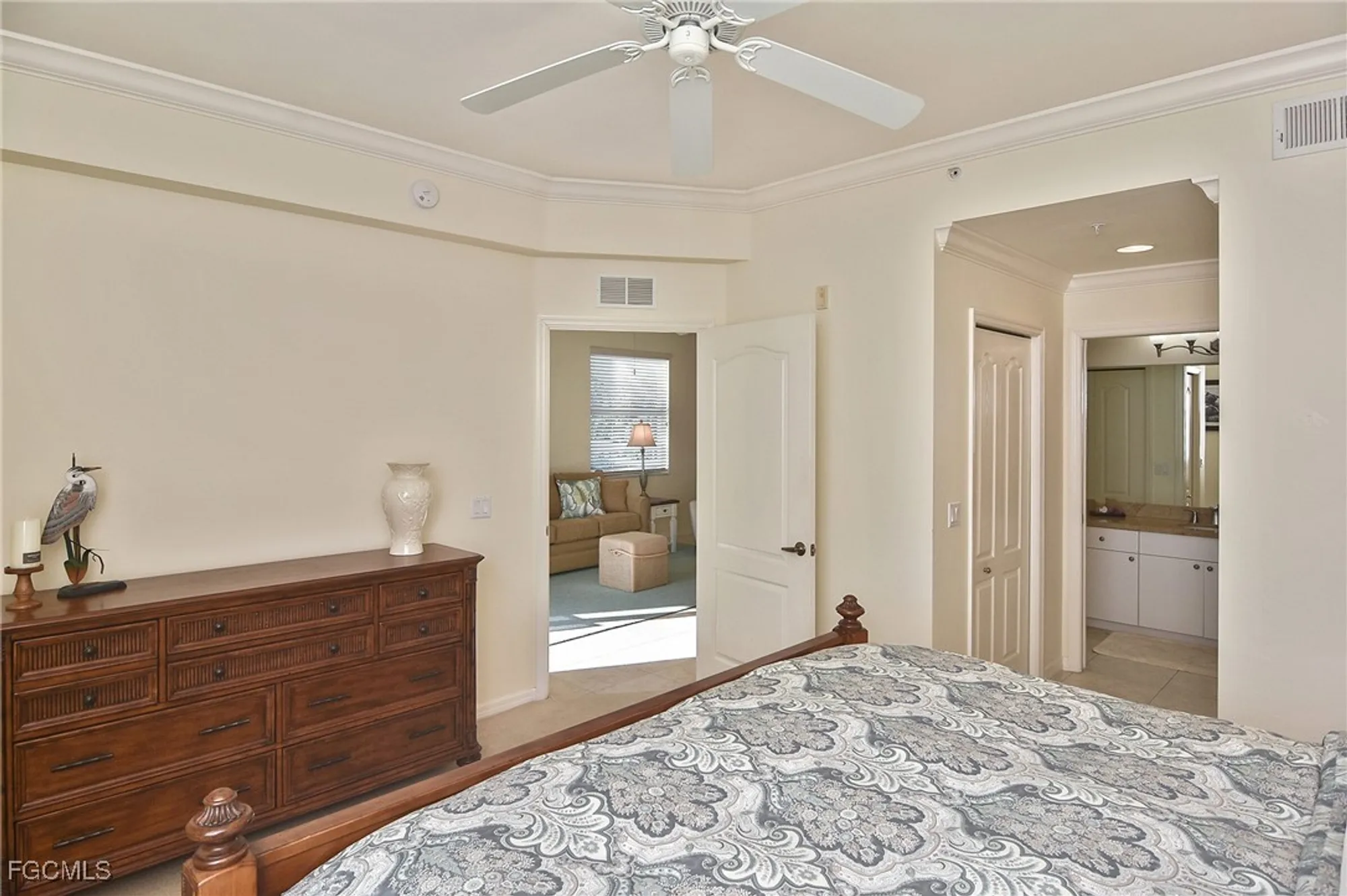 Property Slideshow image 21 of 49 | 10371 butterfly palm dr 828, Fort Myers, FL, 33966