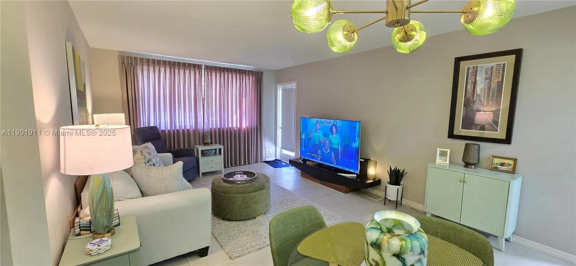 Property Slideshow image 10 of 25 | 2616 garden dr 106, Lake Worth, FL, 33461