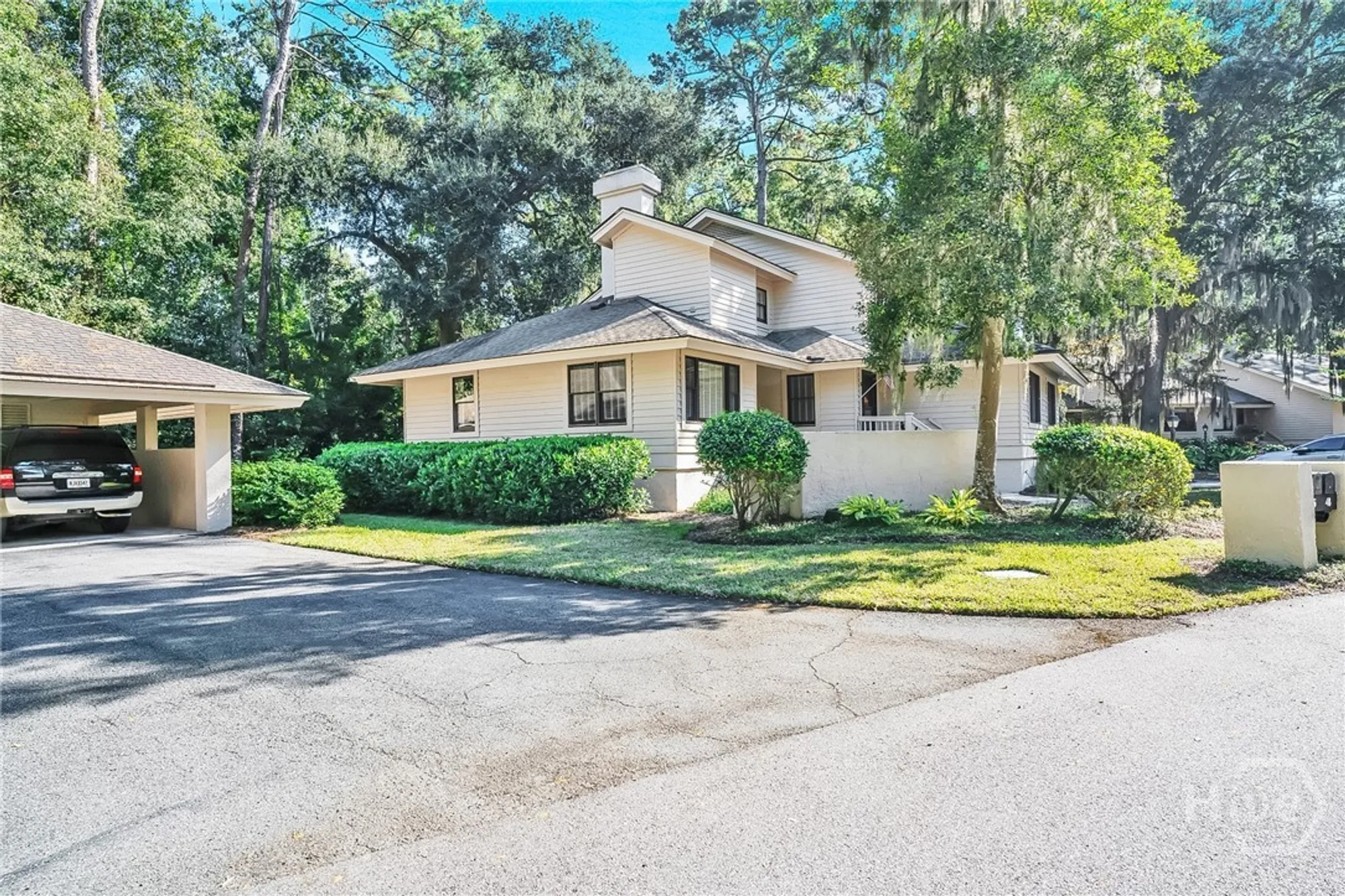 Property Slideshow image 3 of 31 | 5 franklin ct, Savannah, GA, 31411