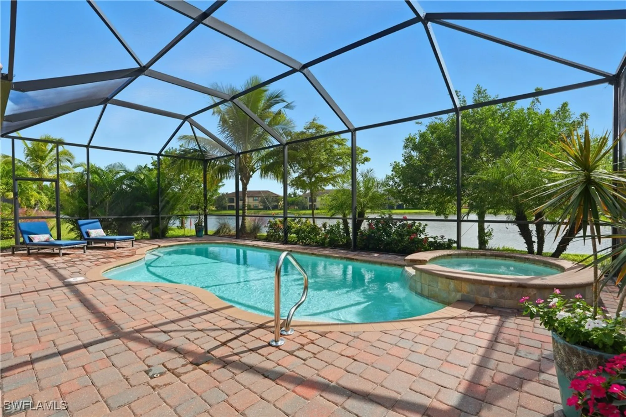 Property Slideshow image 42 of 50 | 28043 foxrock ct, Bonita Springs, FL, 34135