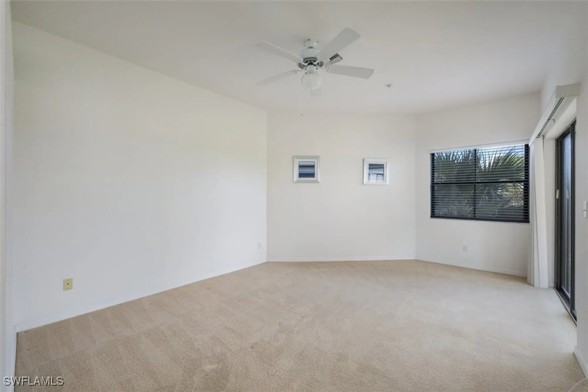 Property Slideshow image 14 of 34 | 200 vintage cir # d304, Naples, FL, 34119