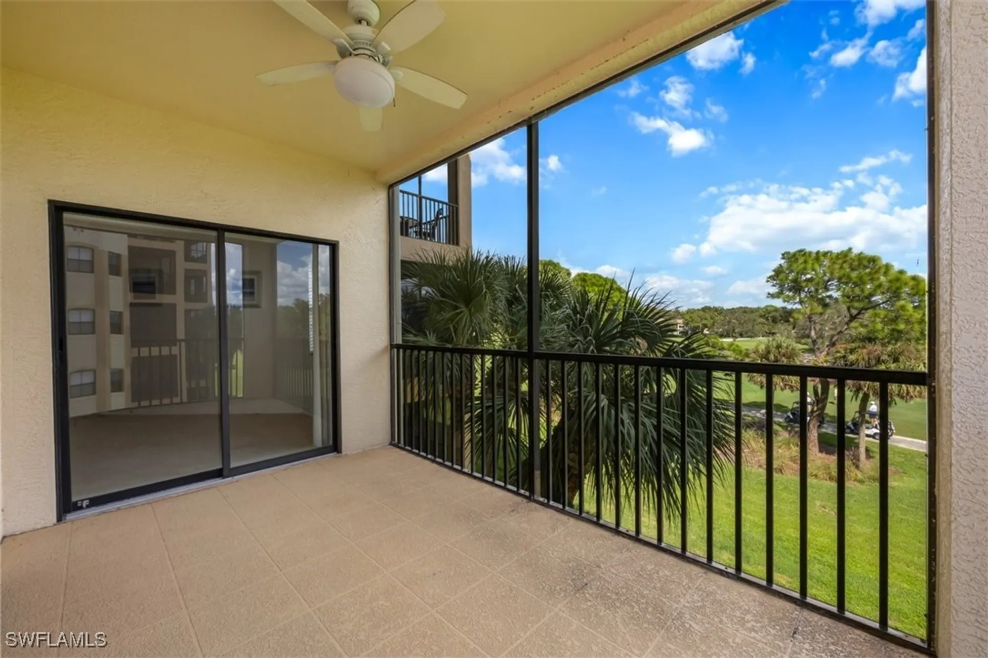 Property Slideshow image 22 of 34 | 200 vintage cir # d304, Naples, FL, 34119