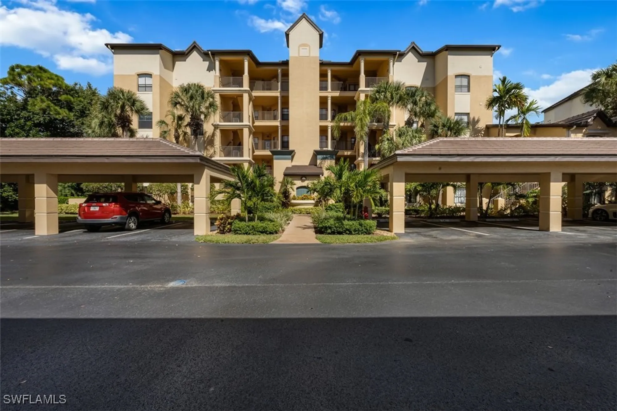 Property Slideshow image 34 of 34 | 200 vintage cir # d304, Naples, FL, 34119