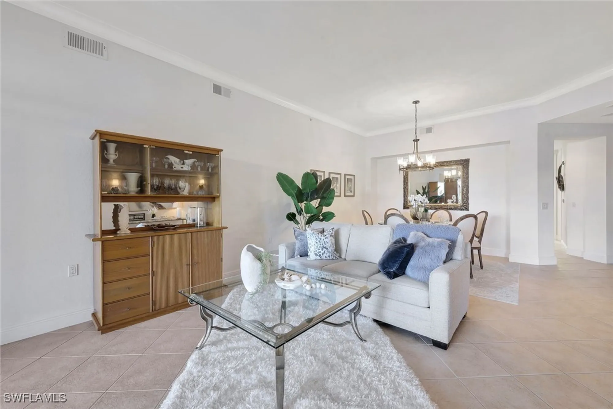 Property Slideshow image 14 of 39 | 3695 montreux ln 101, Naples, FL, 34114