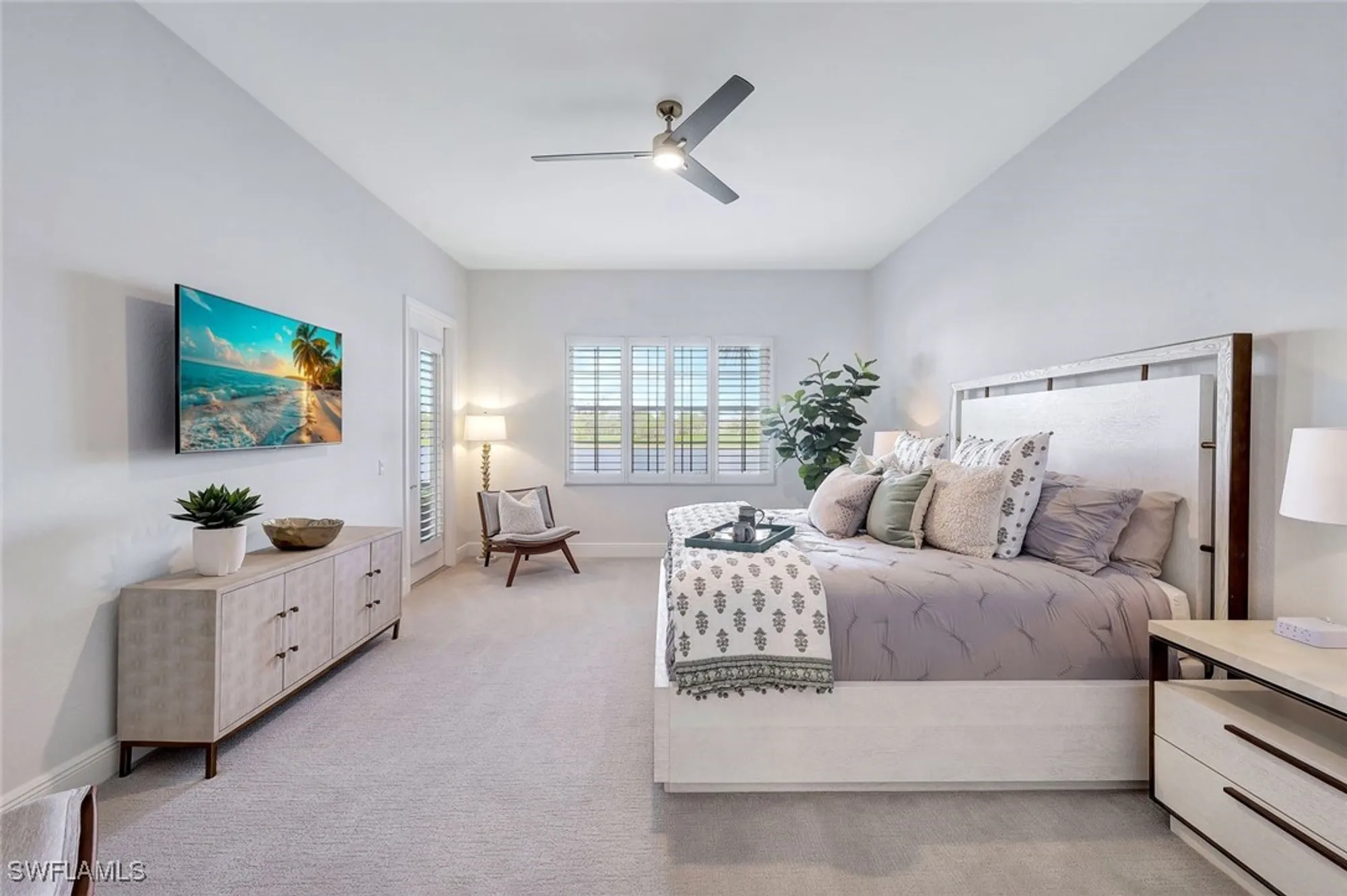 Property Slideshow image 18 of 39 | 3695 montreux ln 101, Naples, FL, 34114