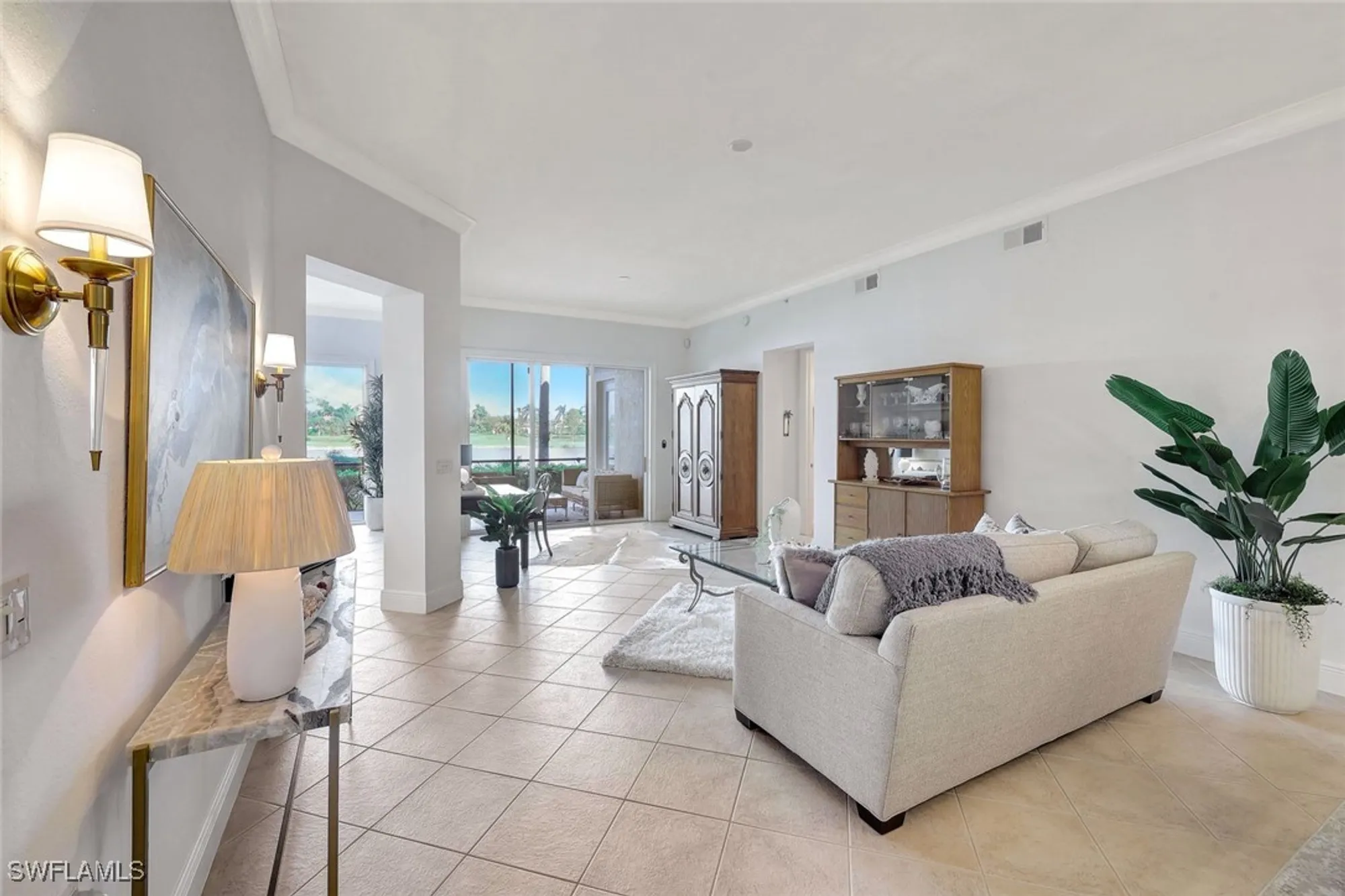 Property Slideshow image 10 of 39 | 3695 montreux ln 101, Naples, FL, 34114