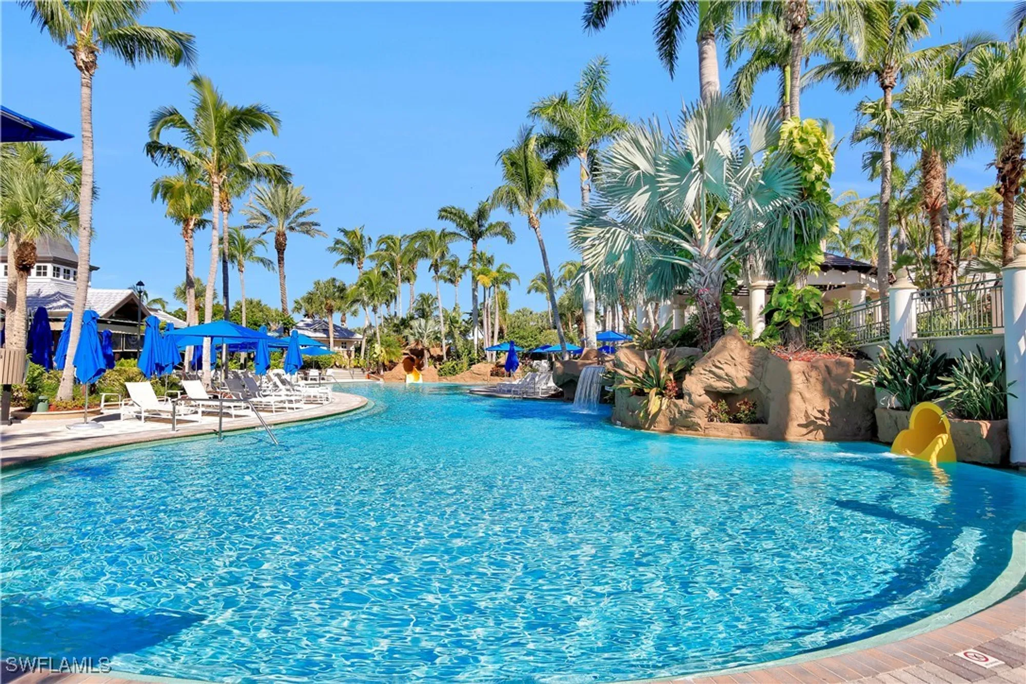 Property Slideshow image 36 of 39 | 3695 montreux ln 101, Naples, FL, 34114