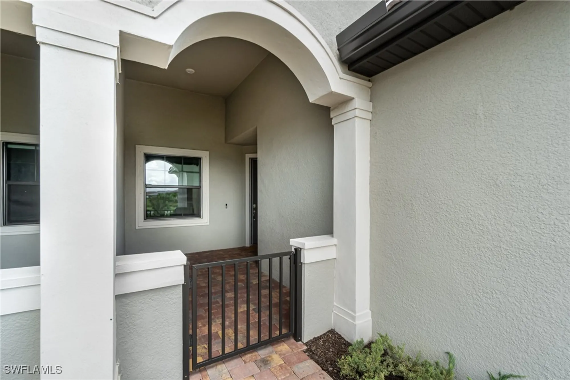 Property Slideshow image 2 of 14 | 12280 canal grande dr, Fort Myers, FL, 33913