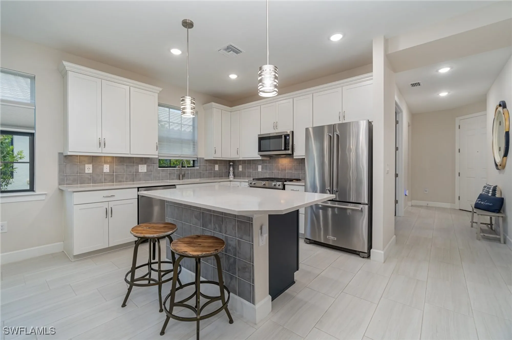 Property Slideshow image 7 of 14 | 12280 canal grande dr, Fort Myers, FL, 33913