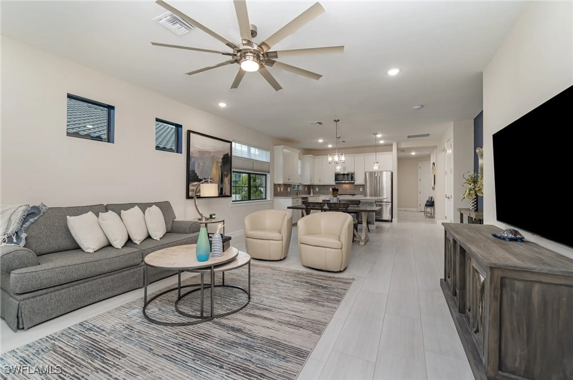 Property Slideshow image 9 of 14 | 12280 canal grande dr, Fort Myers, FL, 33913