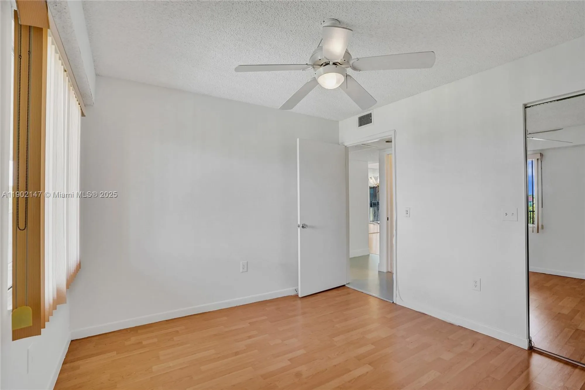 Property Slideshow image 14 of 41 | 12750 sw 15th st 411d, Pembroke Pines, FL, 33027
