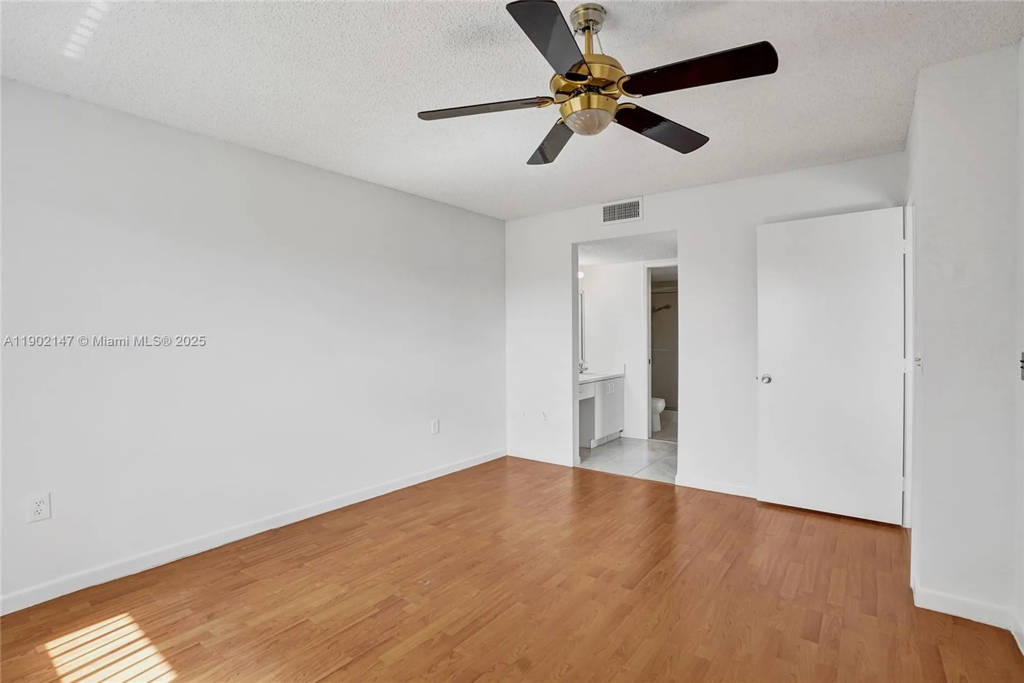 Property Slideshow image 21 of 41 | 12750 sw 15th st 411d, Pembroke Pines, FL, 33027