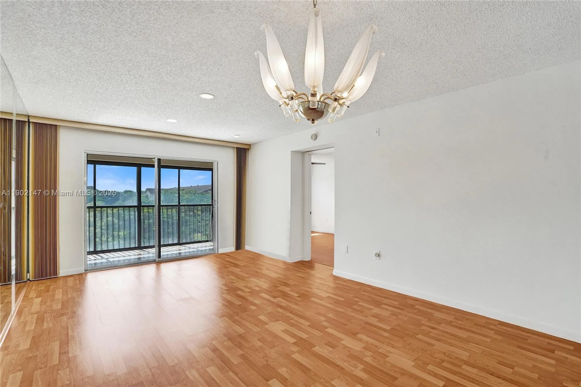 Property Slideshow image 8 of 41 | 12750 sw 15th st 411d, Pembroke Pines, FL, 33027