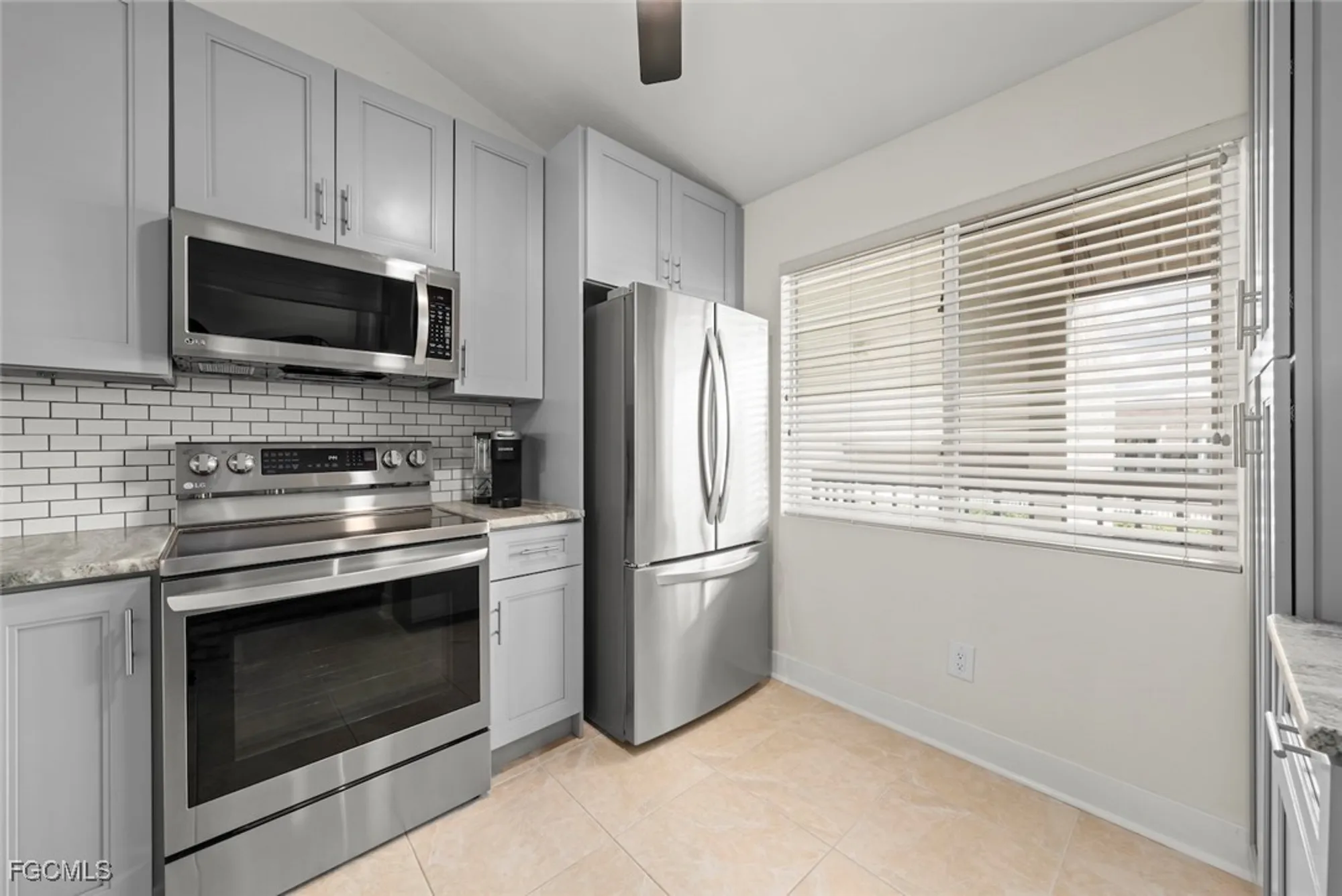 Property Slideshow image 24 of 49 | 13170 white marsh ln apt 200, Fort Myers, FL, 33912