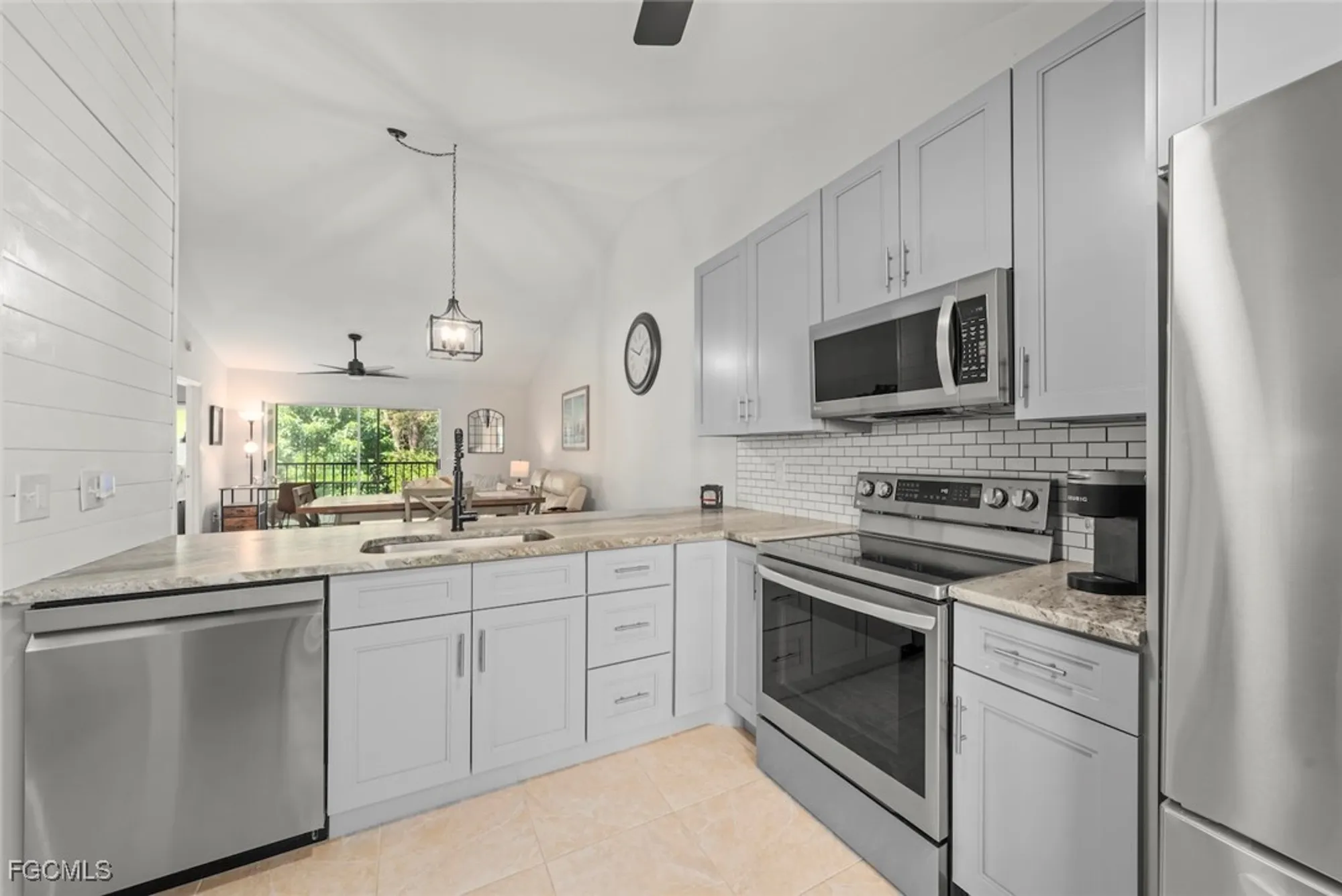 Property Slideshow image 25 of 49 | 13170 white marsh ln apt 200, Fort Myers, FL, 33912