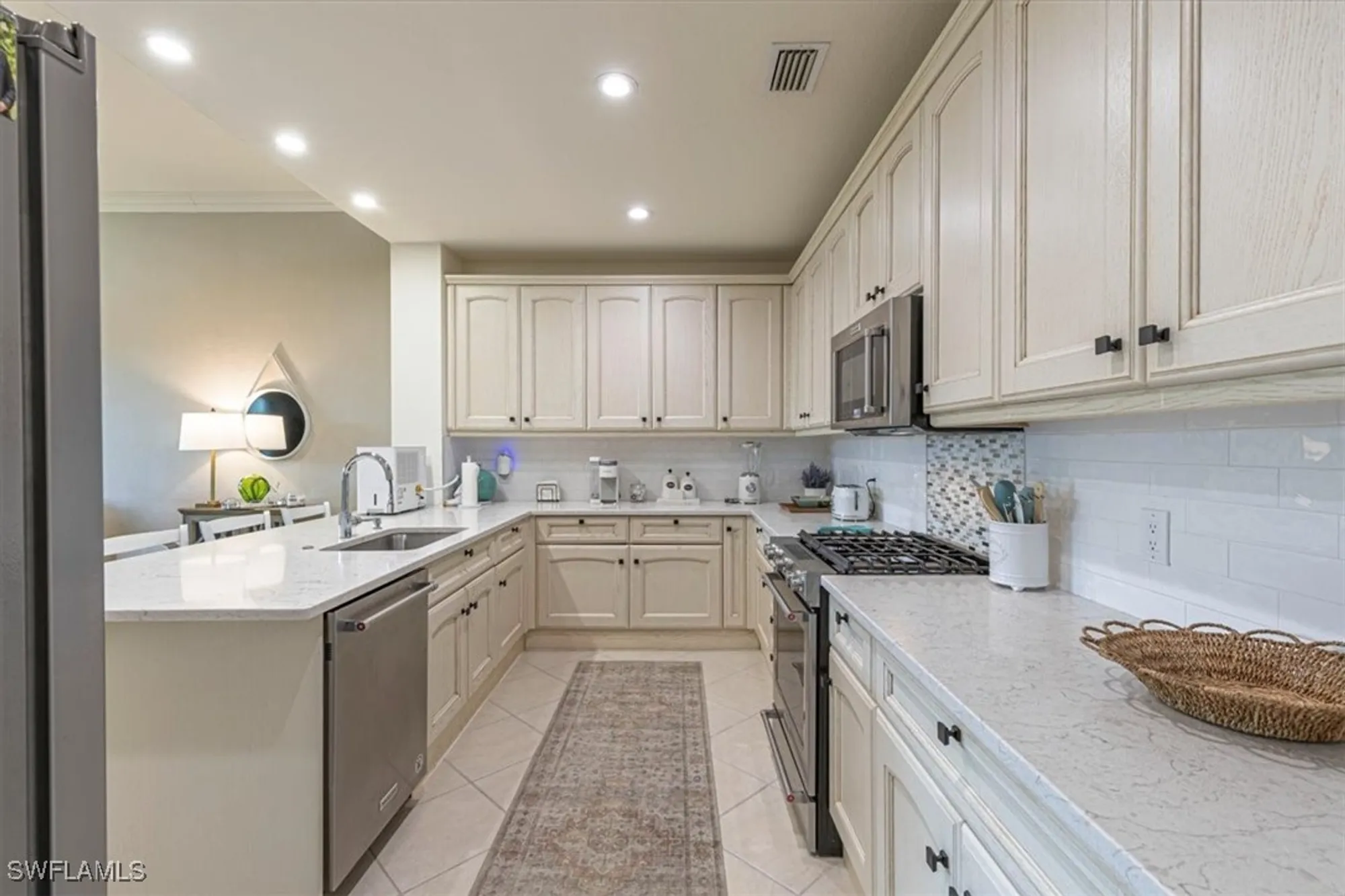 Property Slideshow image 26 of 33 | 9242 tesoro ln # 1, Naples, FL, 34114